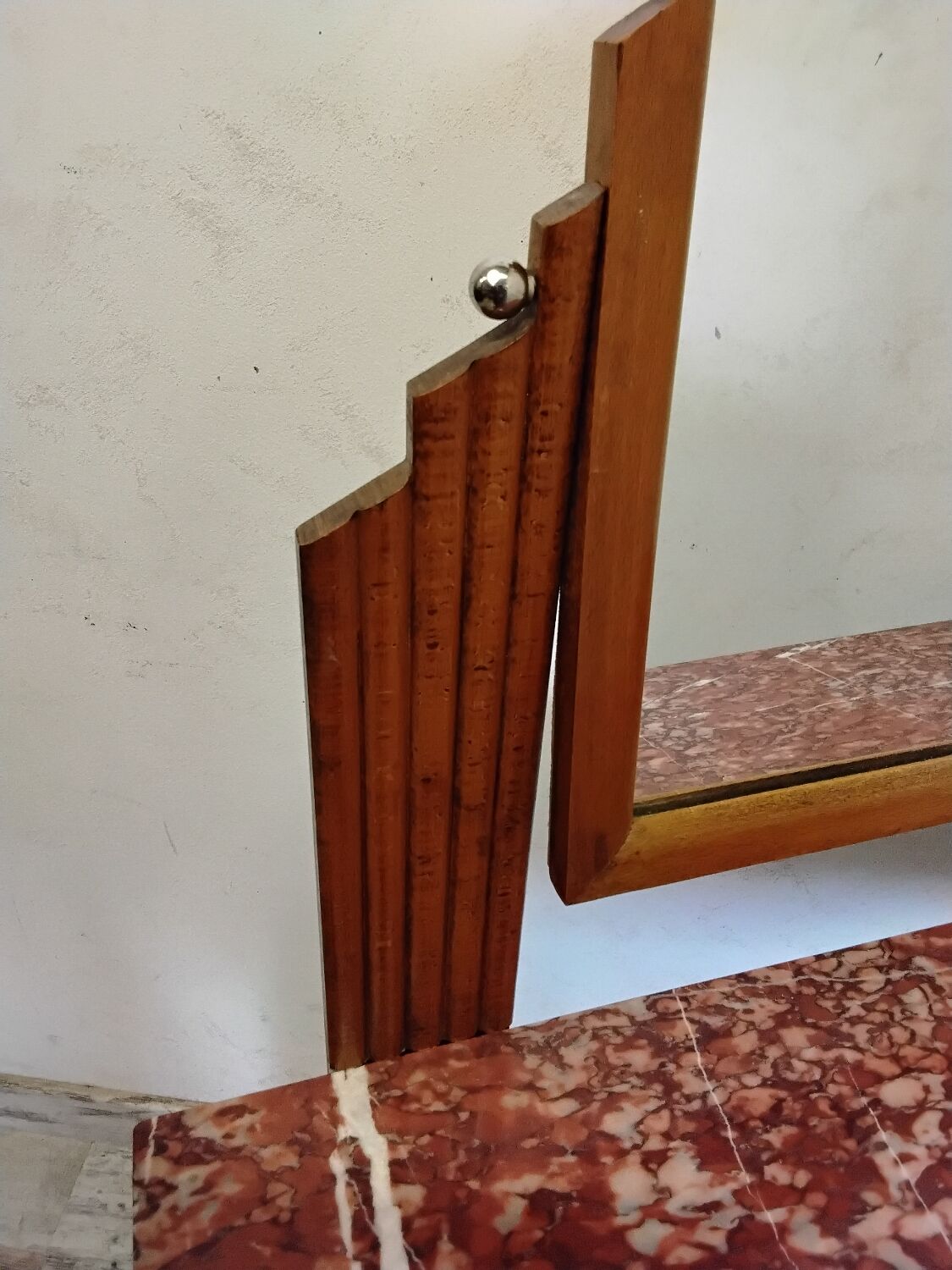 Art Deco Hairdresser