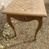 Petite table d’appoint en chêne