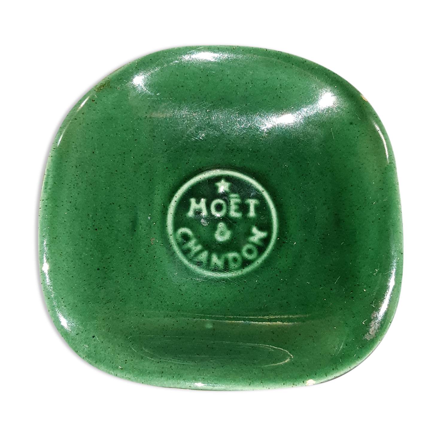 Advertising ashtray champagne moët and chandon, in villenauxe earthenware in champagne