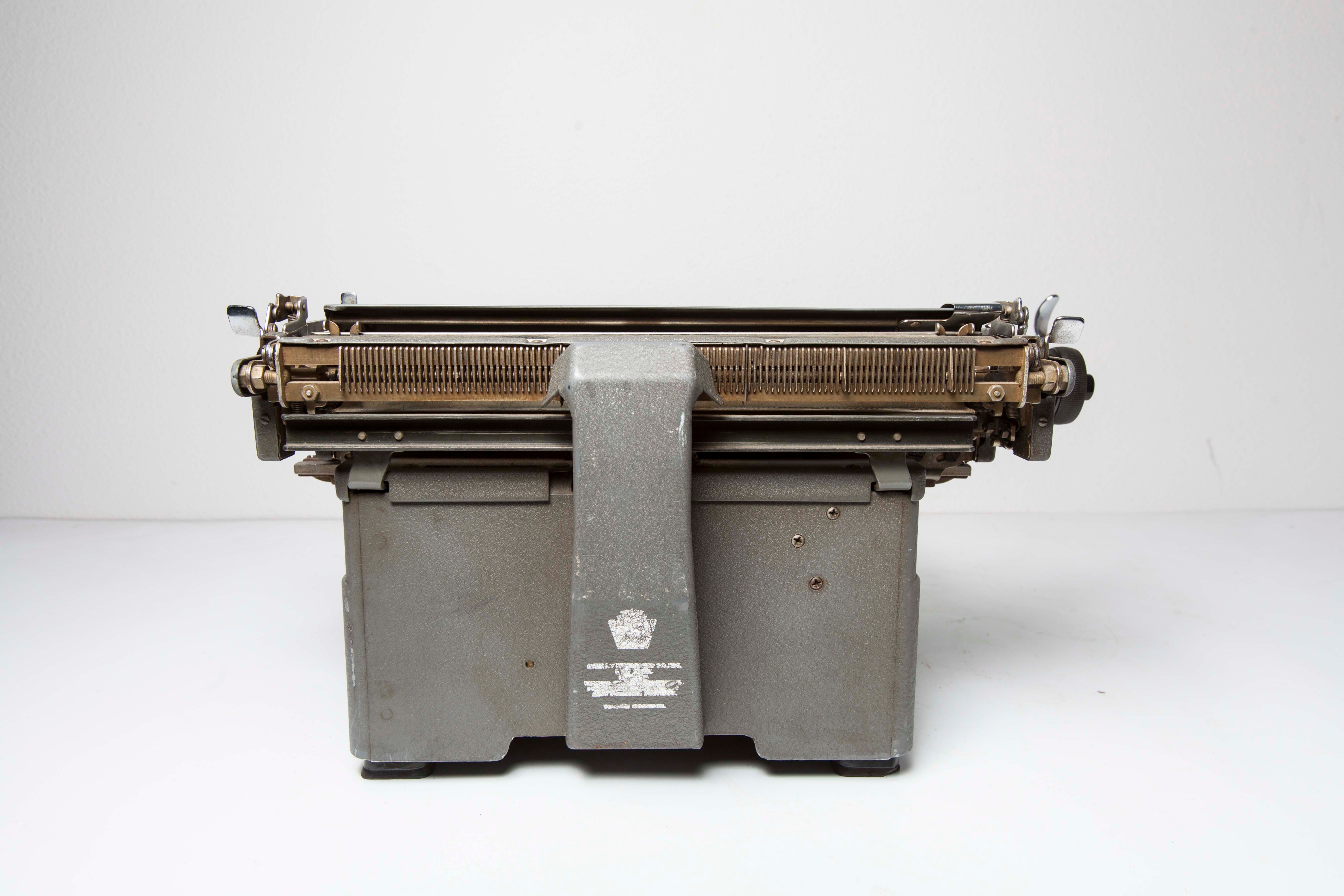 Royal Typewriter 1950 USA