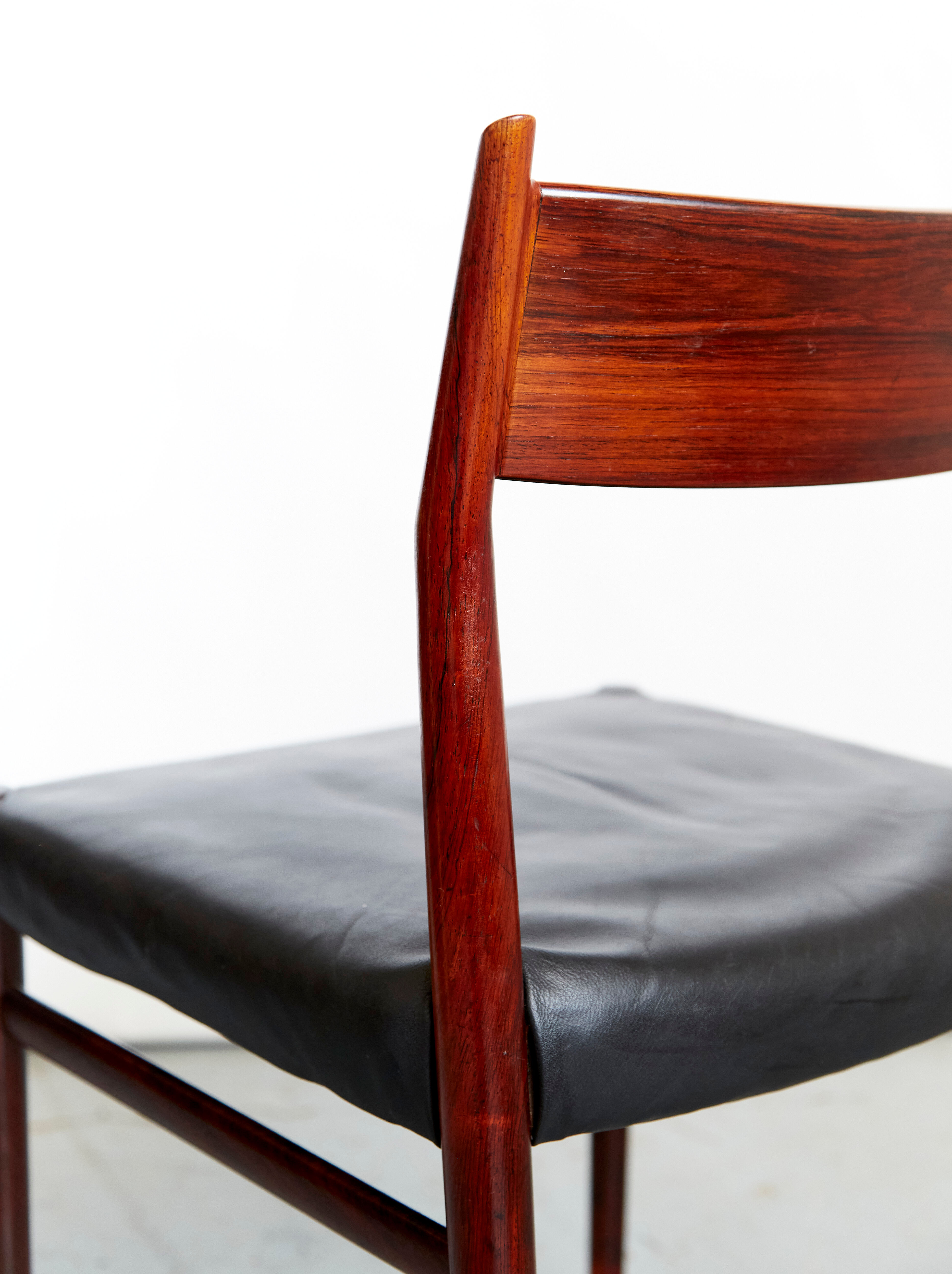 Arne Vodder dining chairs No.418 for Sibast