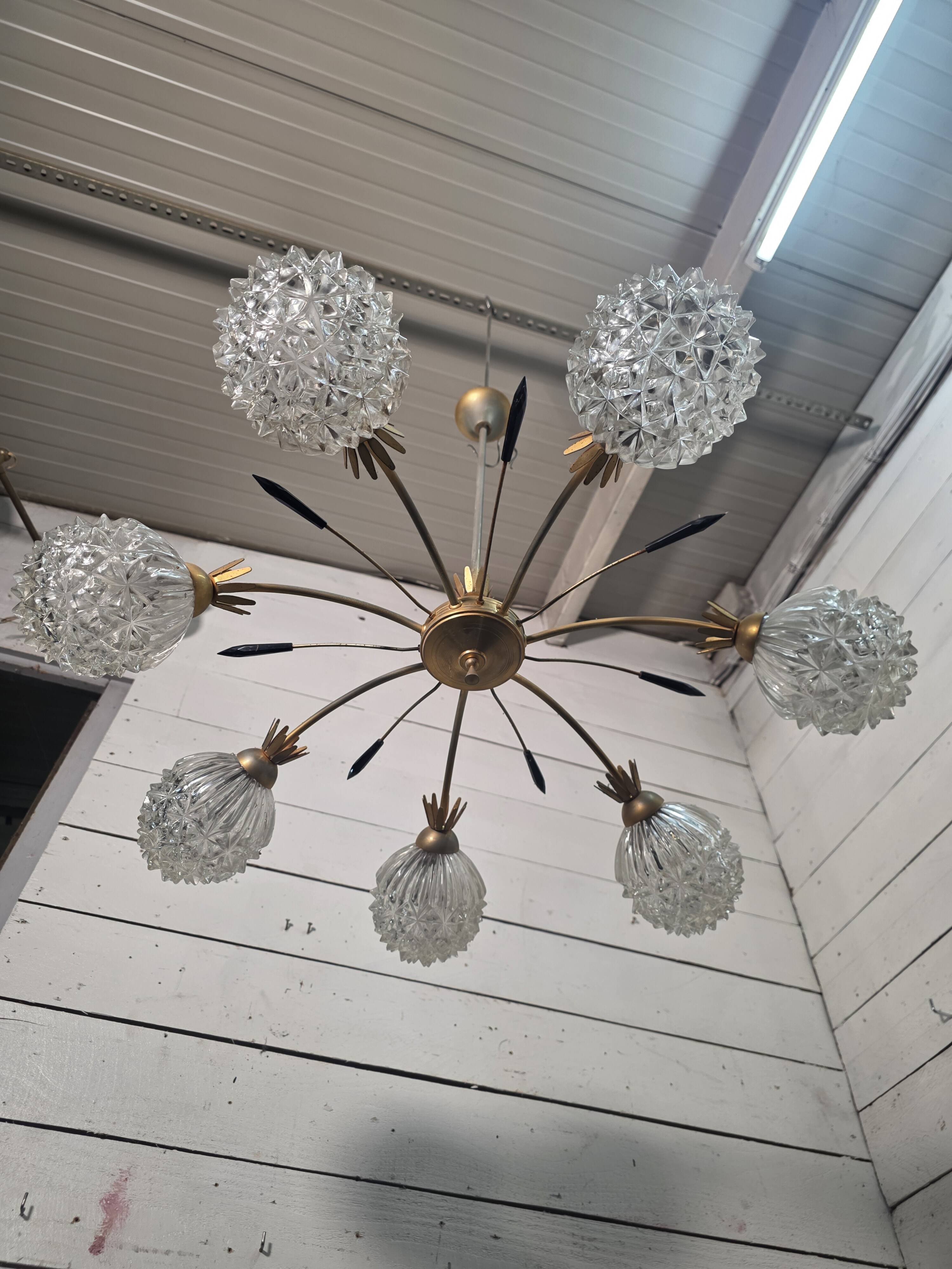 Vintage chandelier with 7 lights from the 60s/70s.