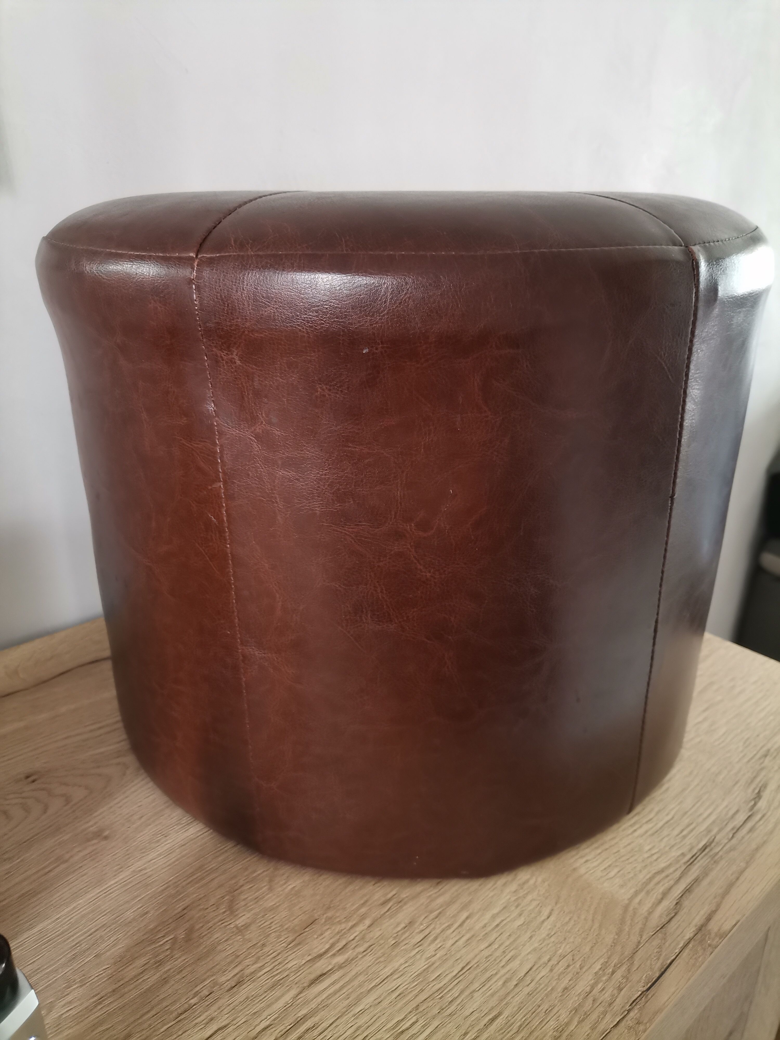 Pouf foot rest vintage leather