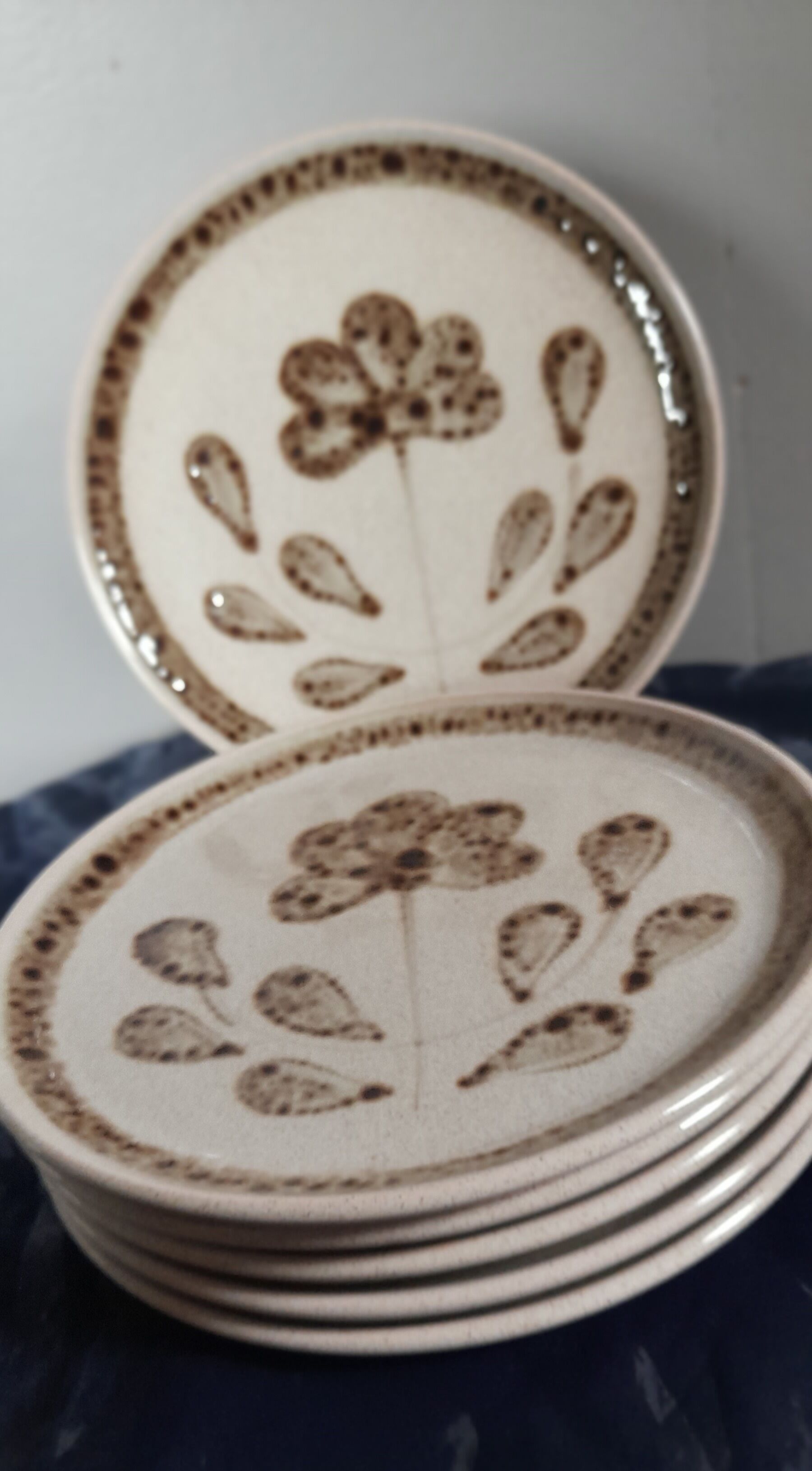 6 dessert plates glazed stoneware from Sarreguemines, Art workshop, model Jocelyne - vintage