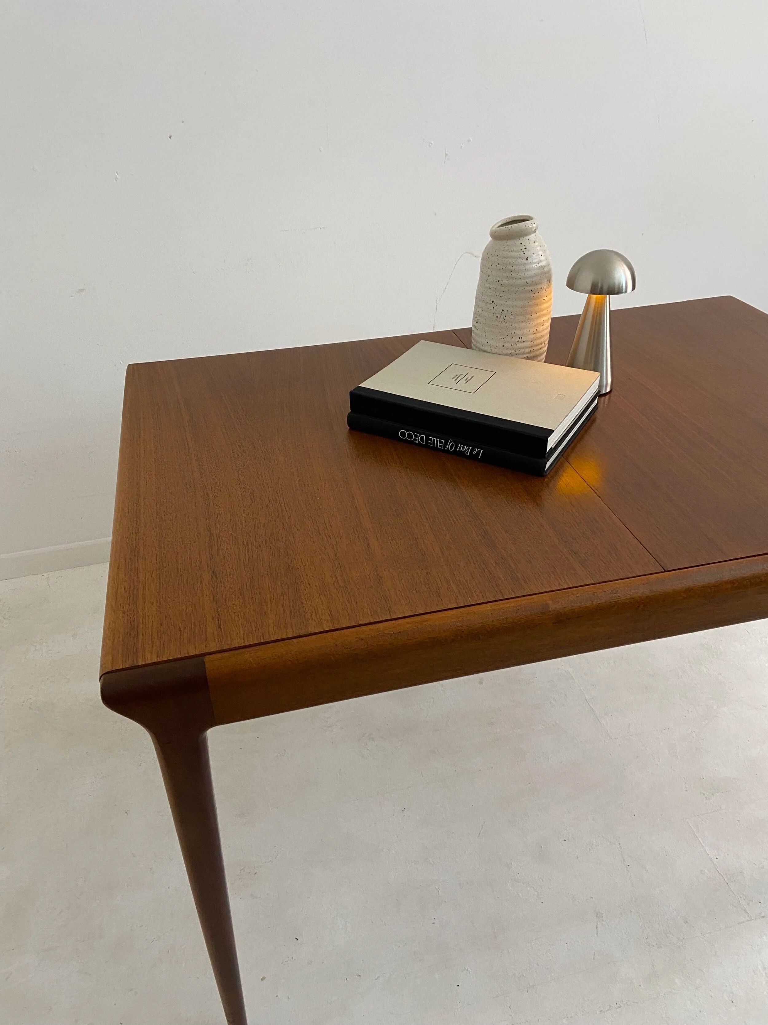 Table vintage McIntosh scandinave en teck – années 60