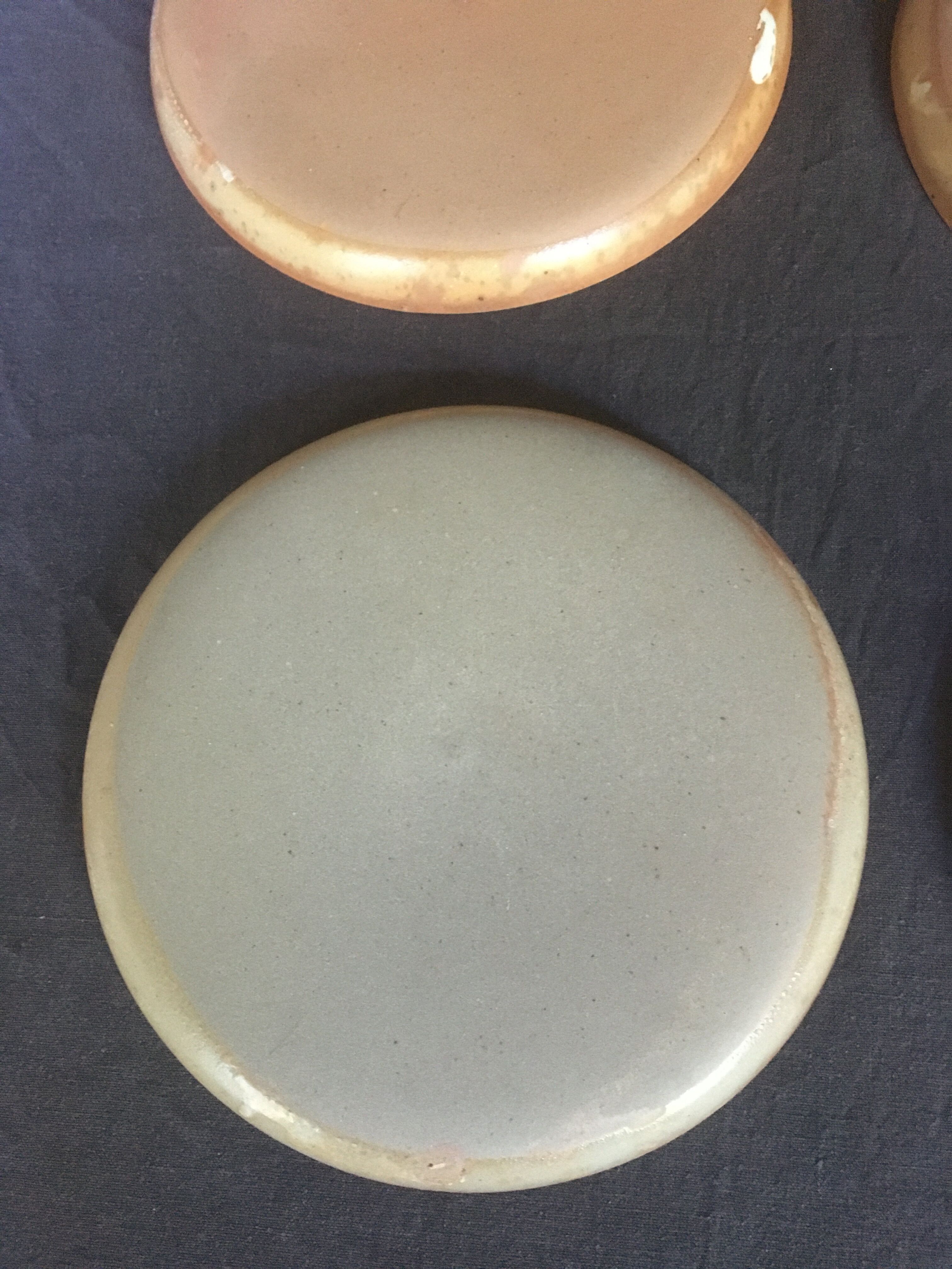 Lot of 6 flat sandstone plates
