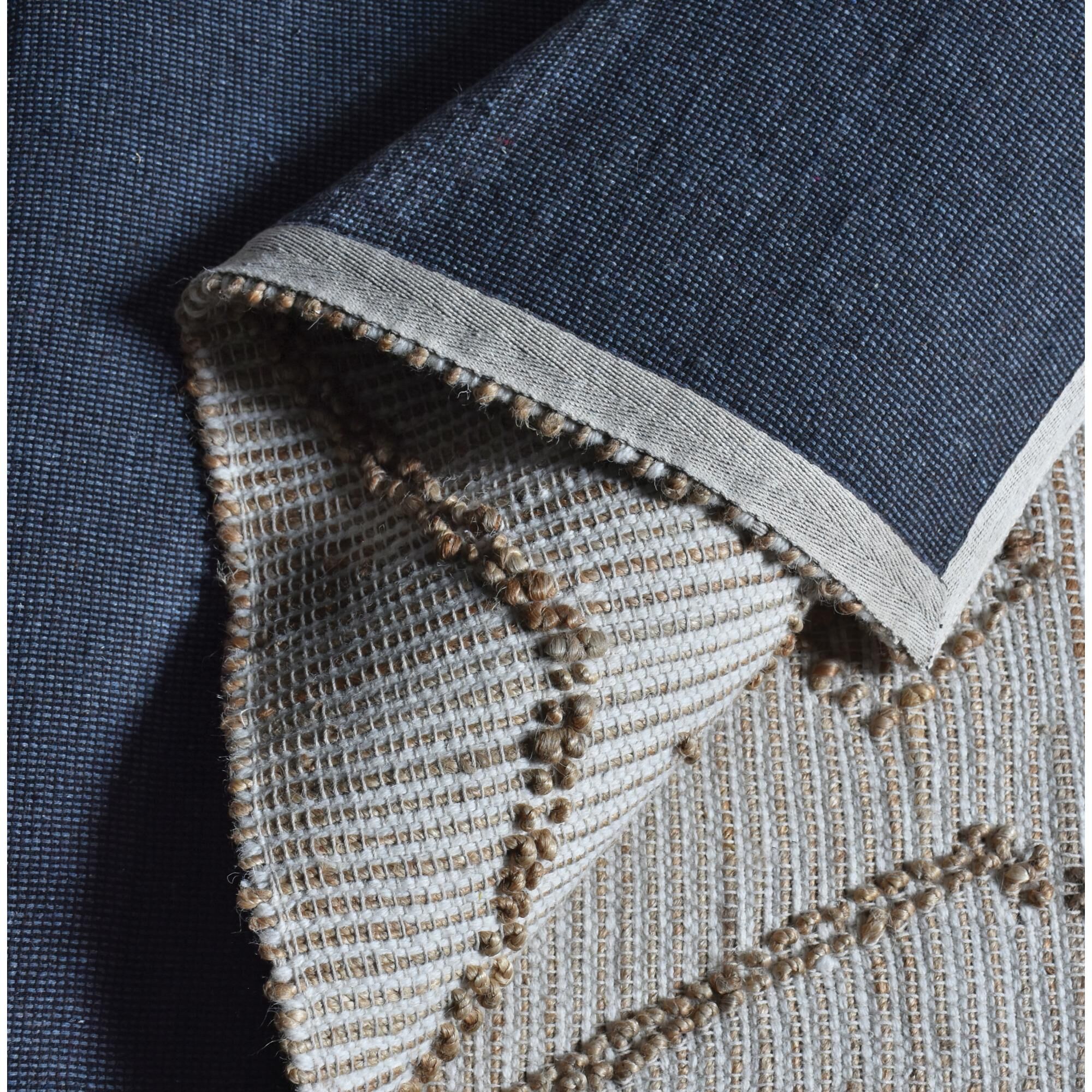 Hemp and wool carpet 160x230 ethnic motifs