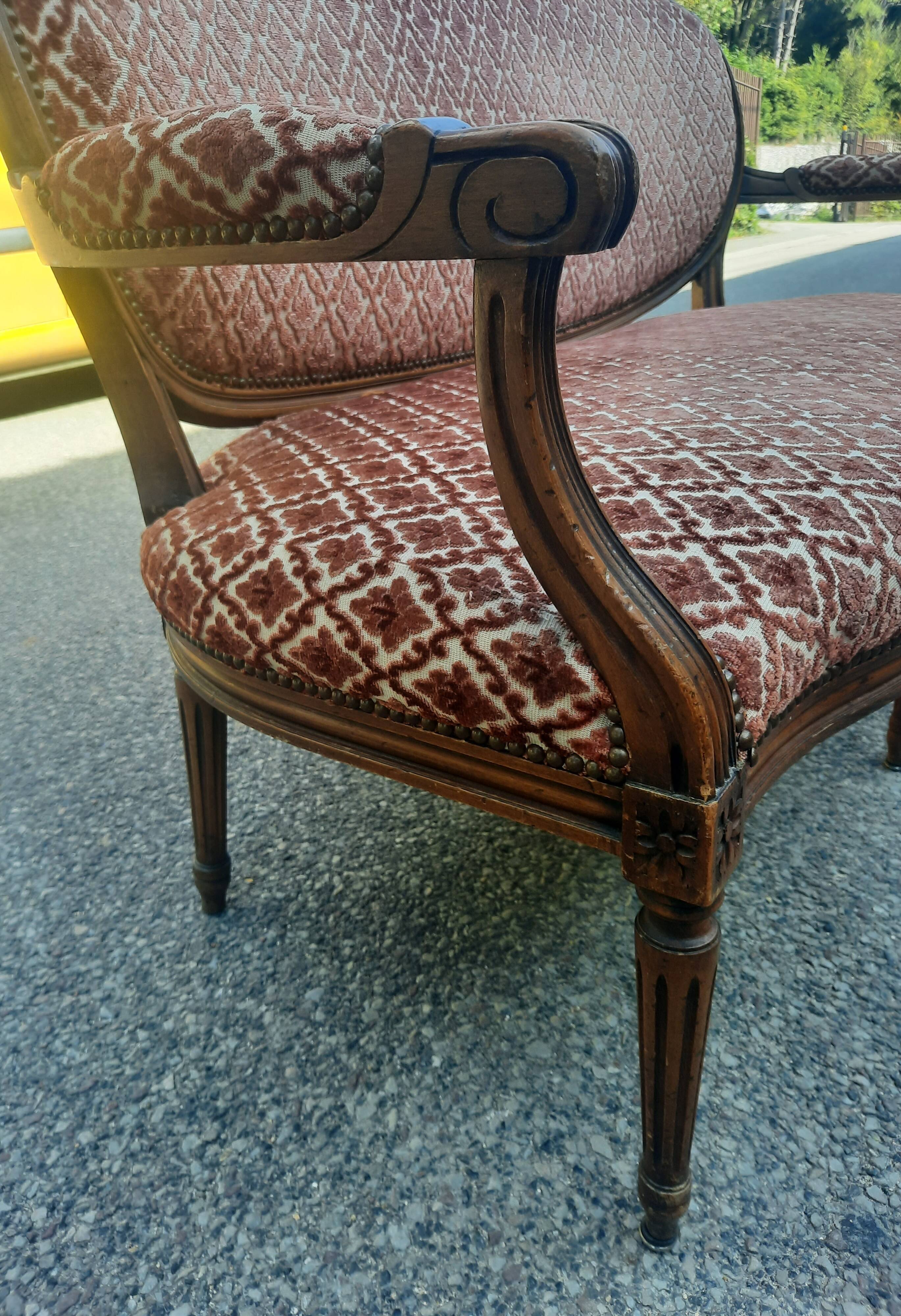 Louis XVI style sofa in natural wood