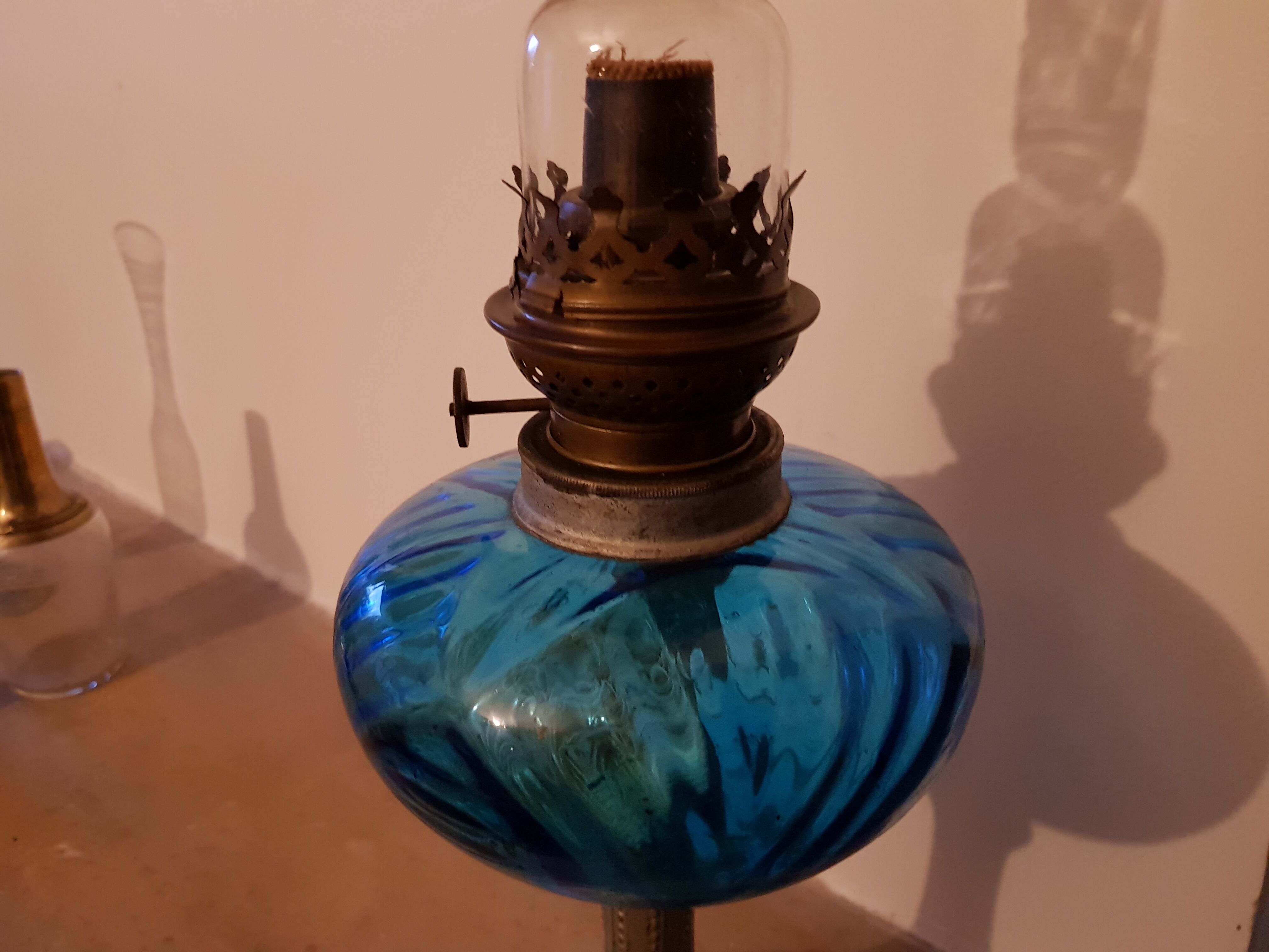 Former oil lamp foot metal silver blue glass