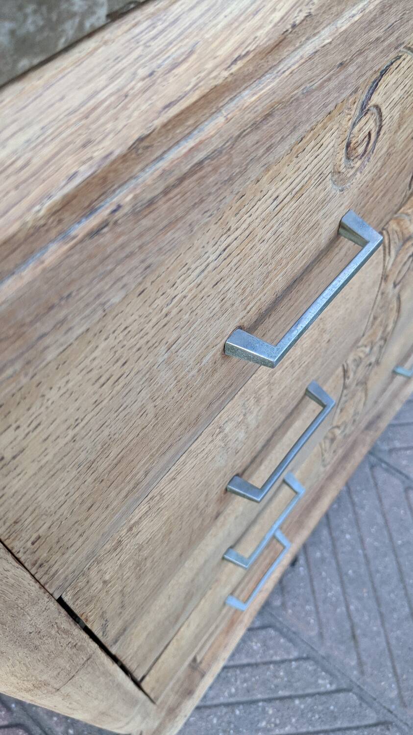 Art deco chest of drawers