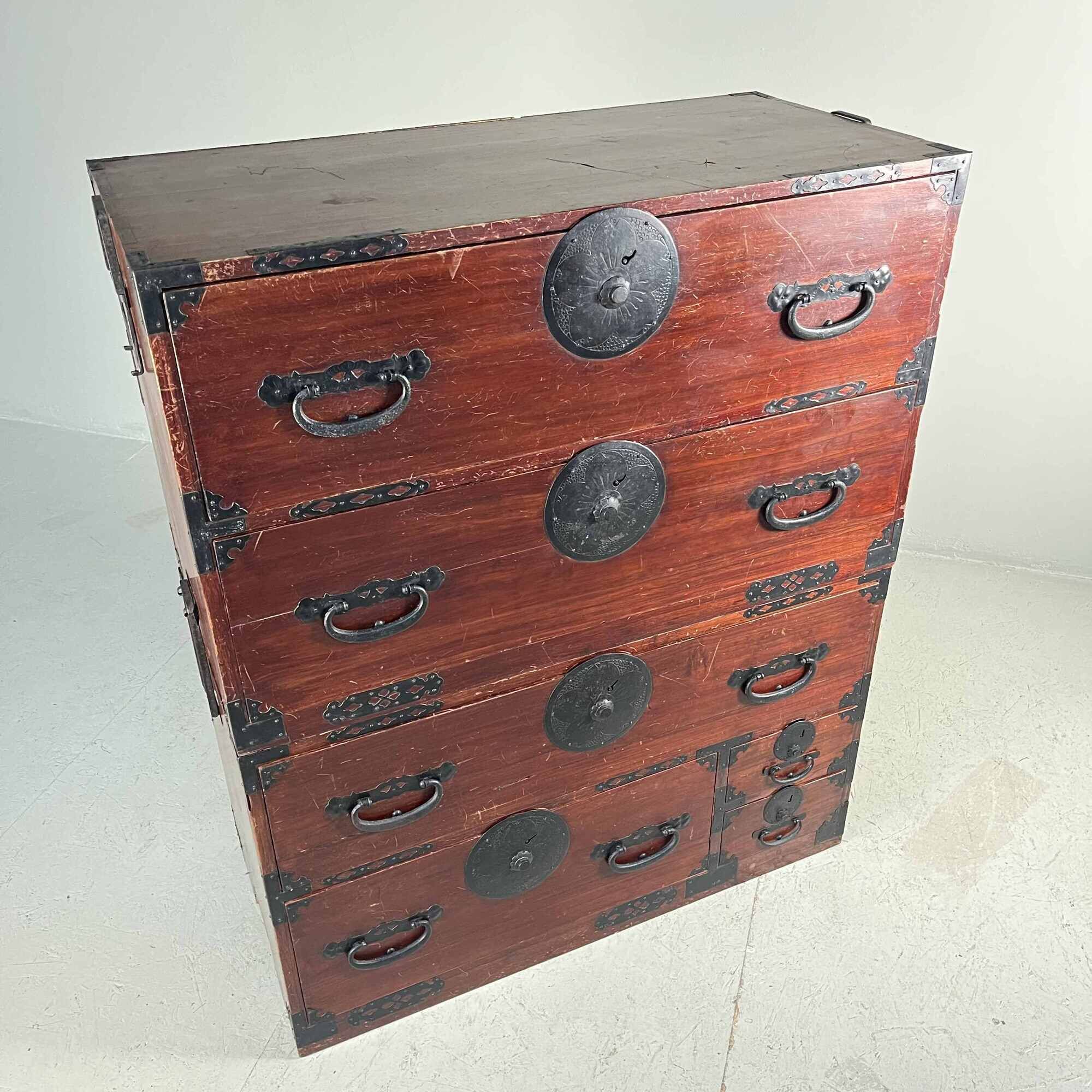 Antique Japanese Isho-Dansu storage cabinet Taisho (1910)