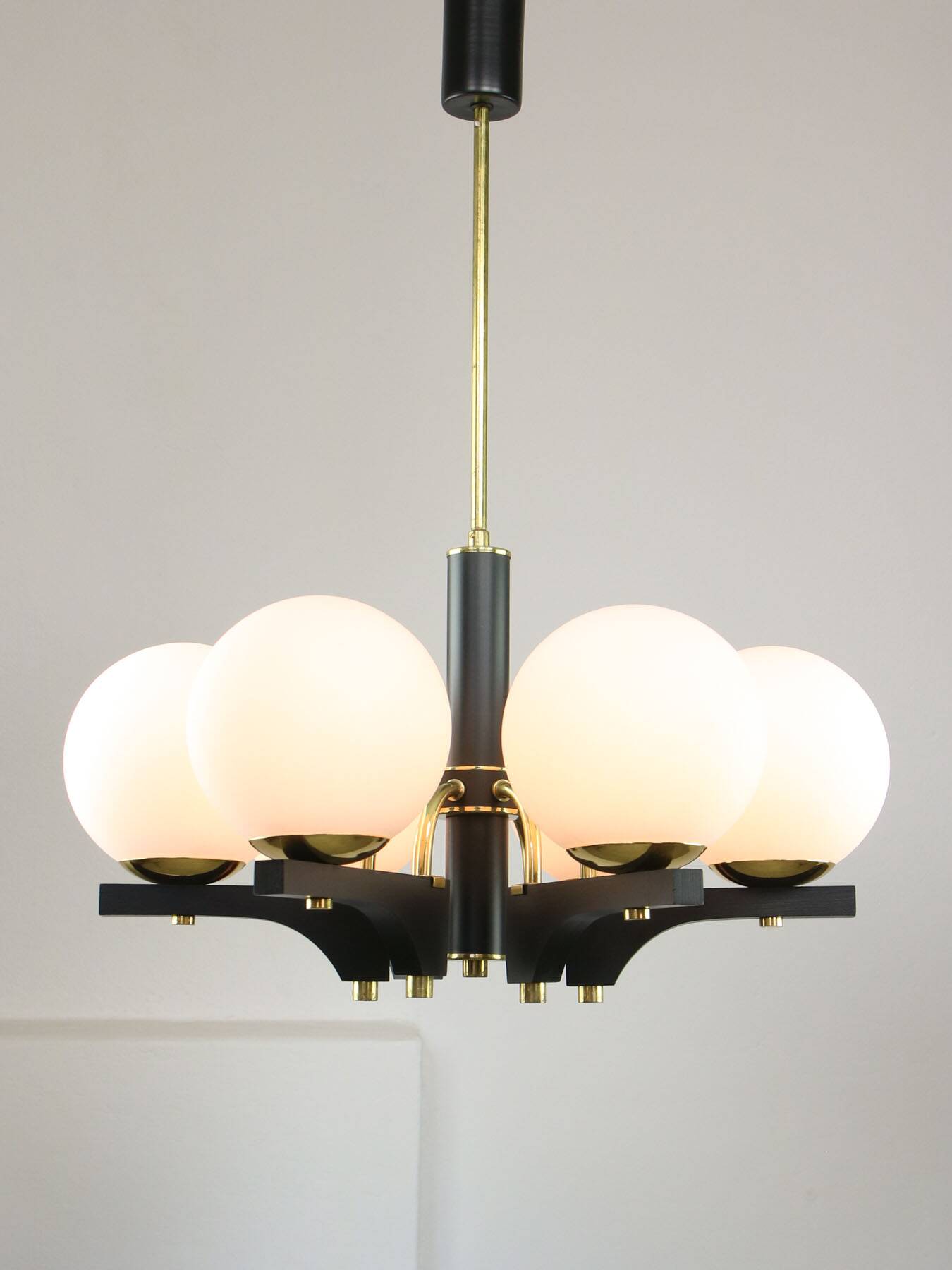 Mid-Century Modern Italian Brass and Opaline Chandelier