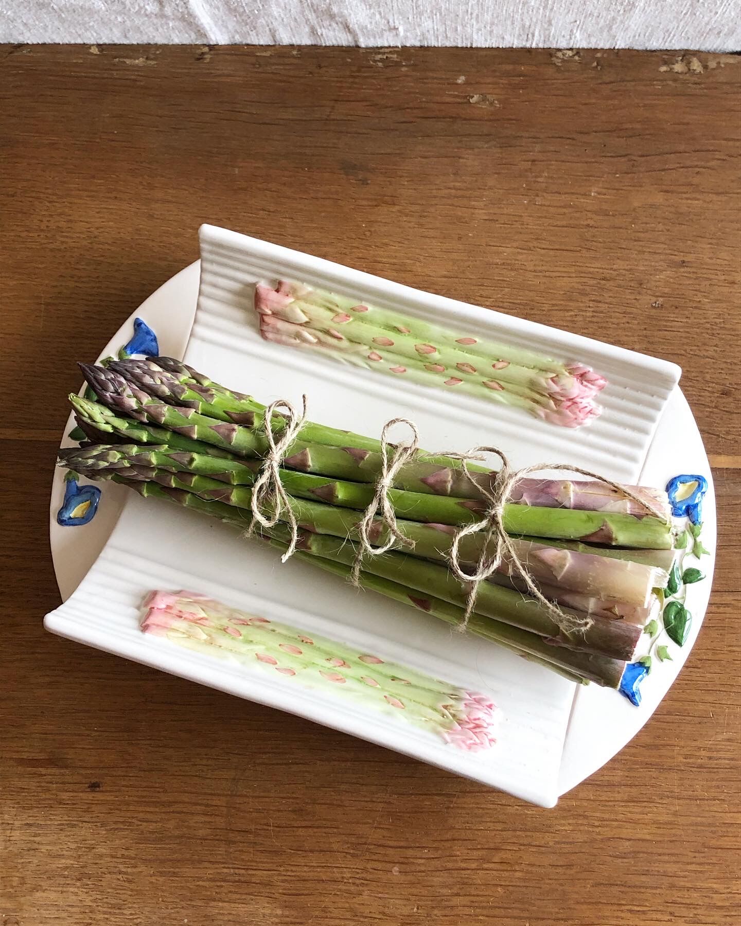 Asparagus dish in dabbling