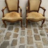 Paire de fauteuils style Louis XV