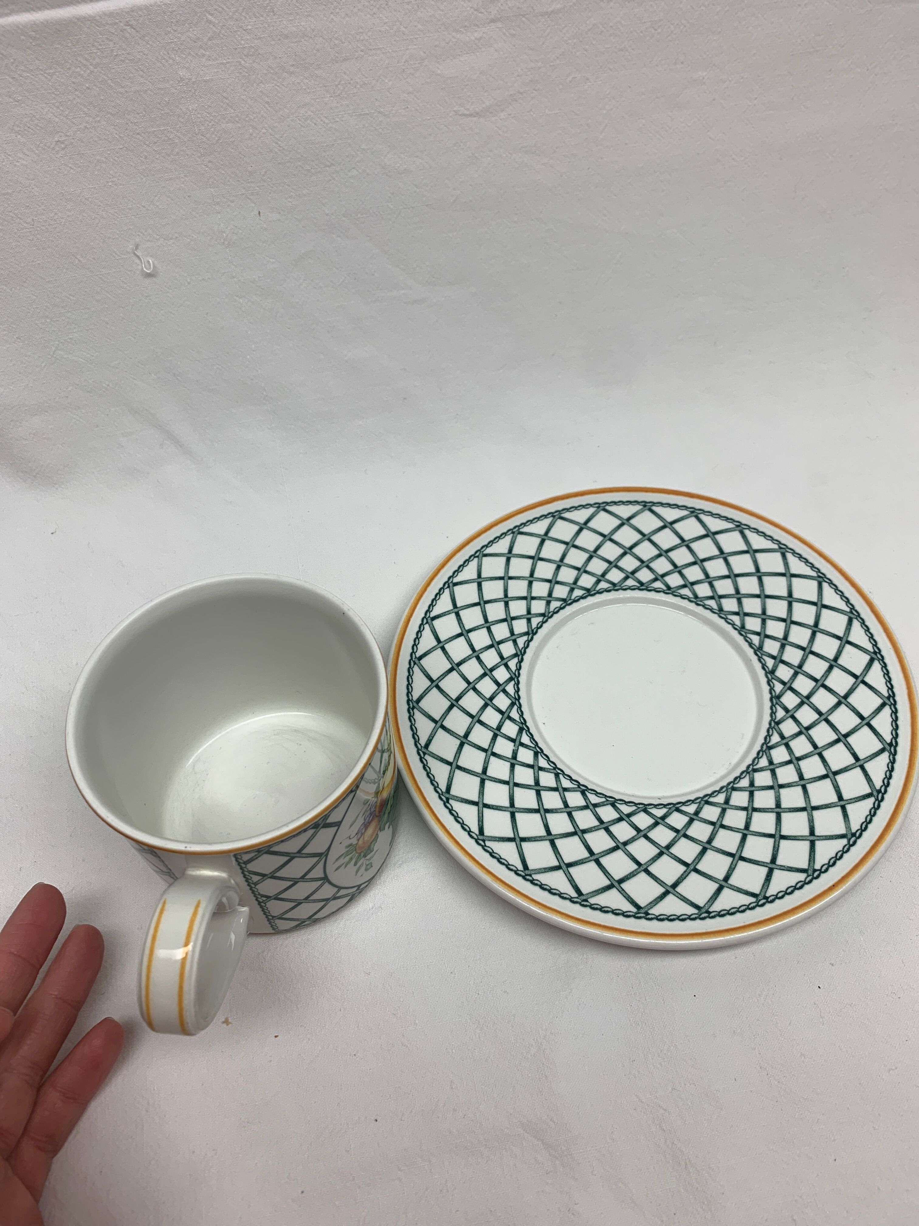 Large cup and saucer Villeroy & Boch