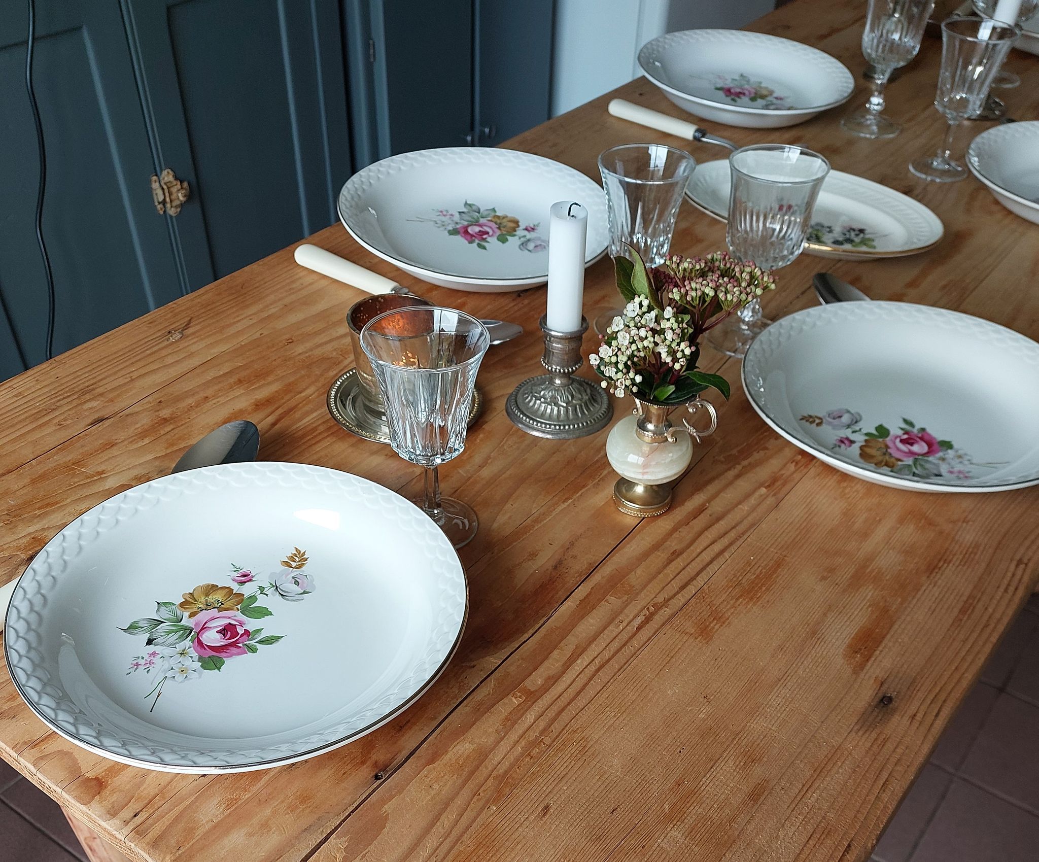Set of 6 hollow plates Digoin Sarreguemines floral motif