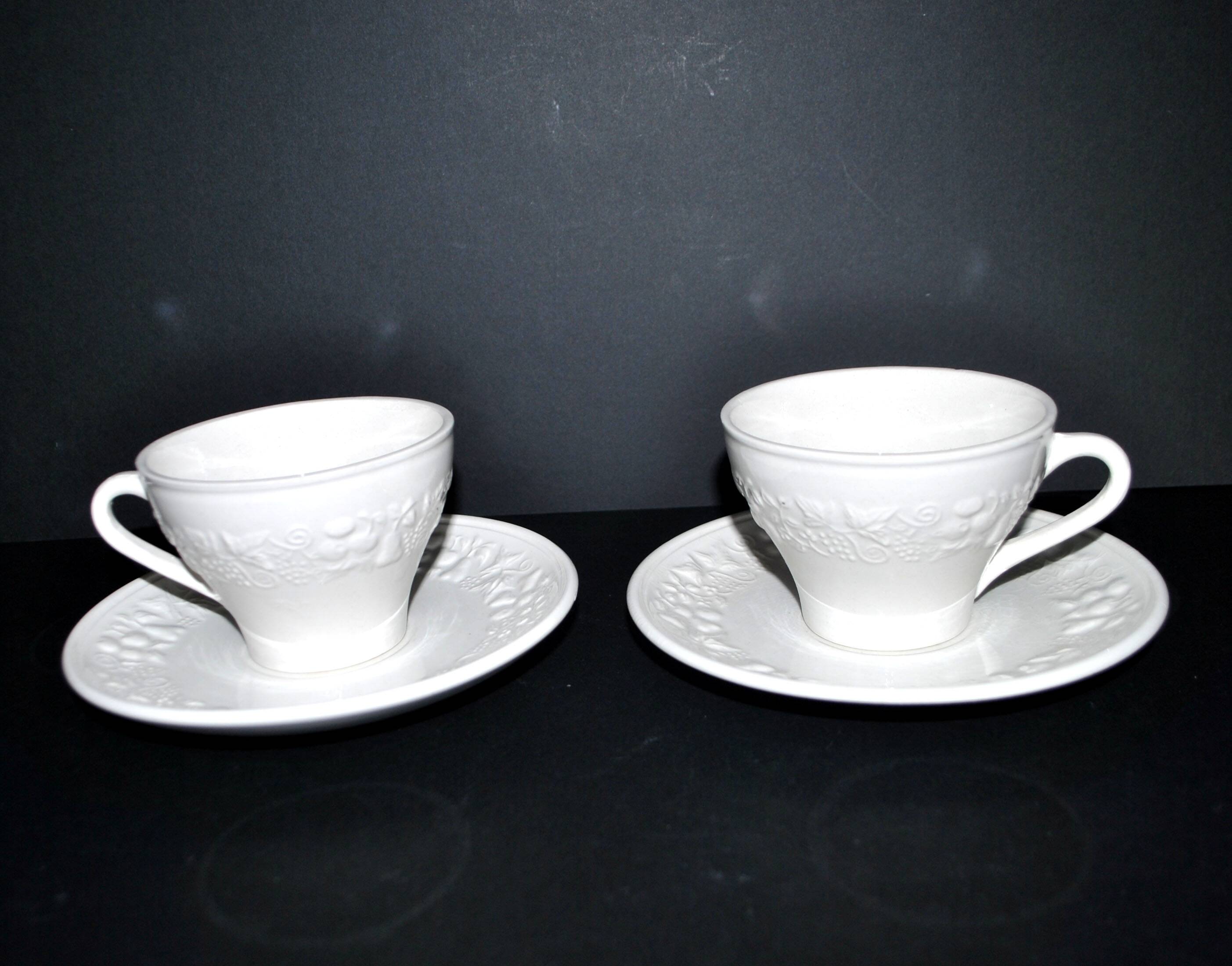 SARREGUEMINES Set of 2 plain molded opaque earthenware cups 1900