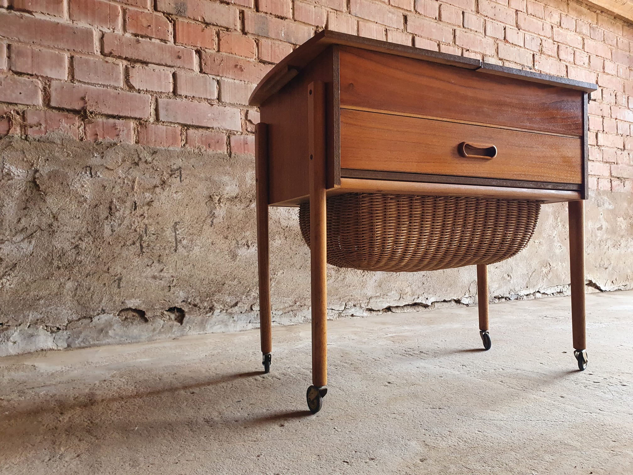 Piece of furniture with scandinavian teak sewing 1950