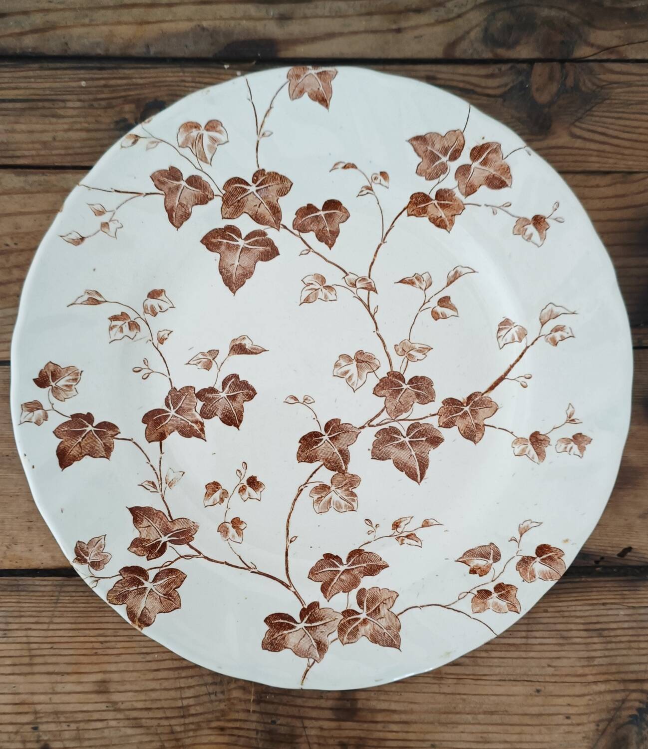 Creil and Montereau flat plates