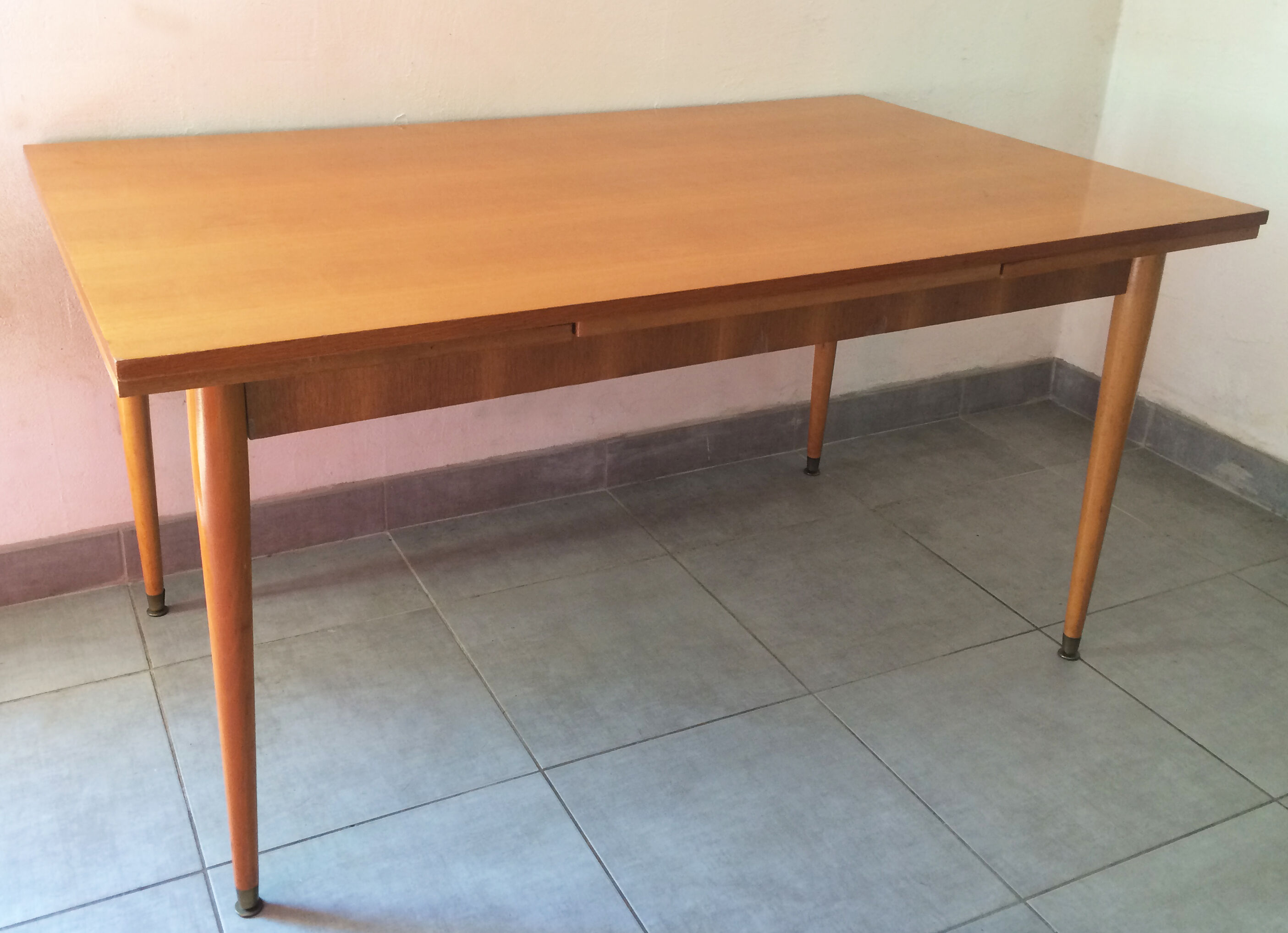 Table vintage oak year 50/60 with 2 extensions