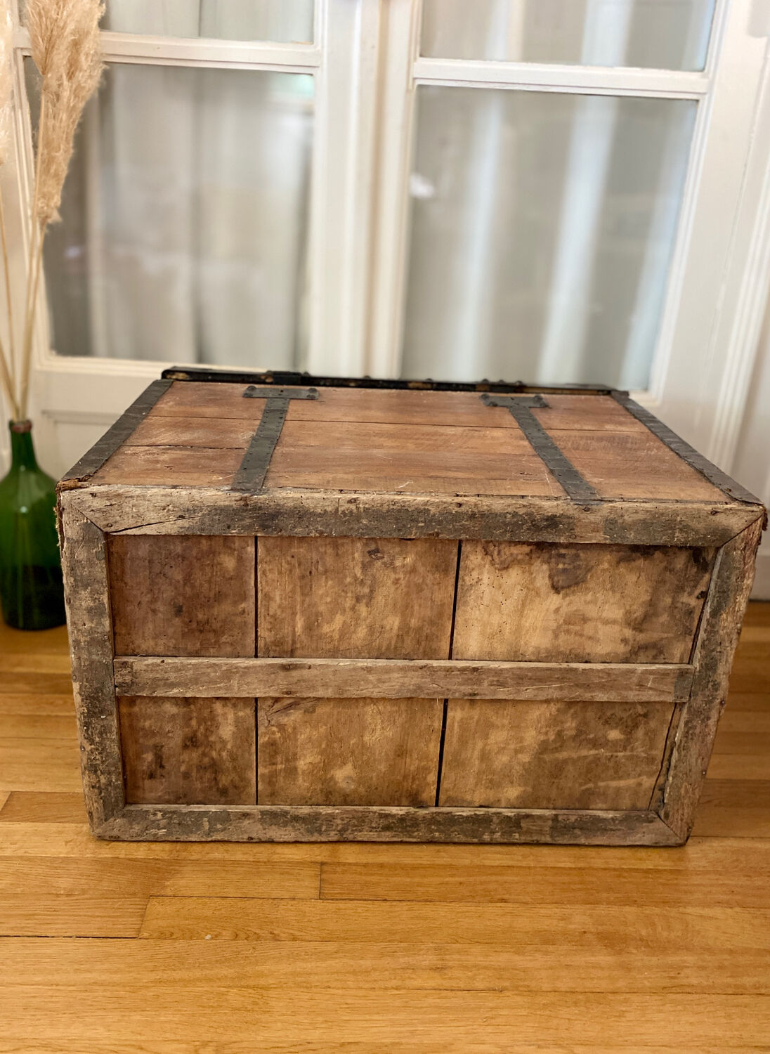 Large trunk wooden chest