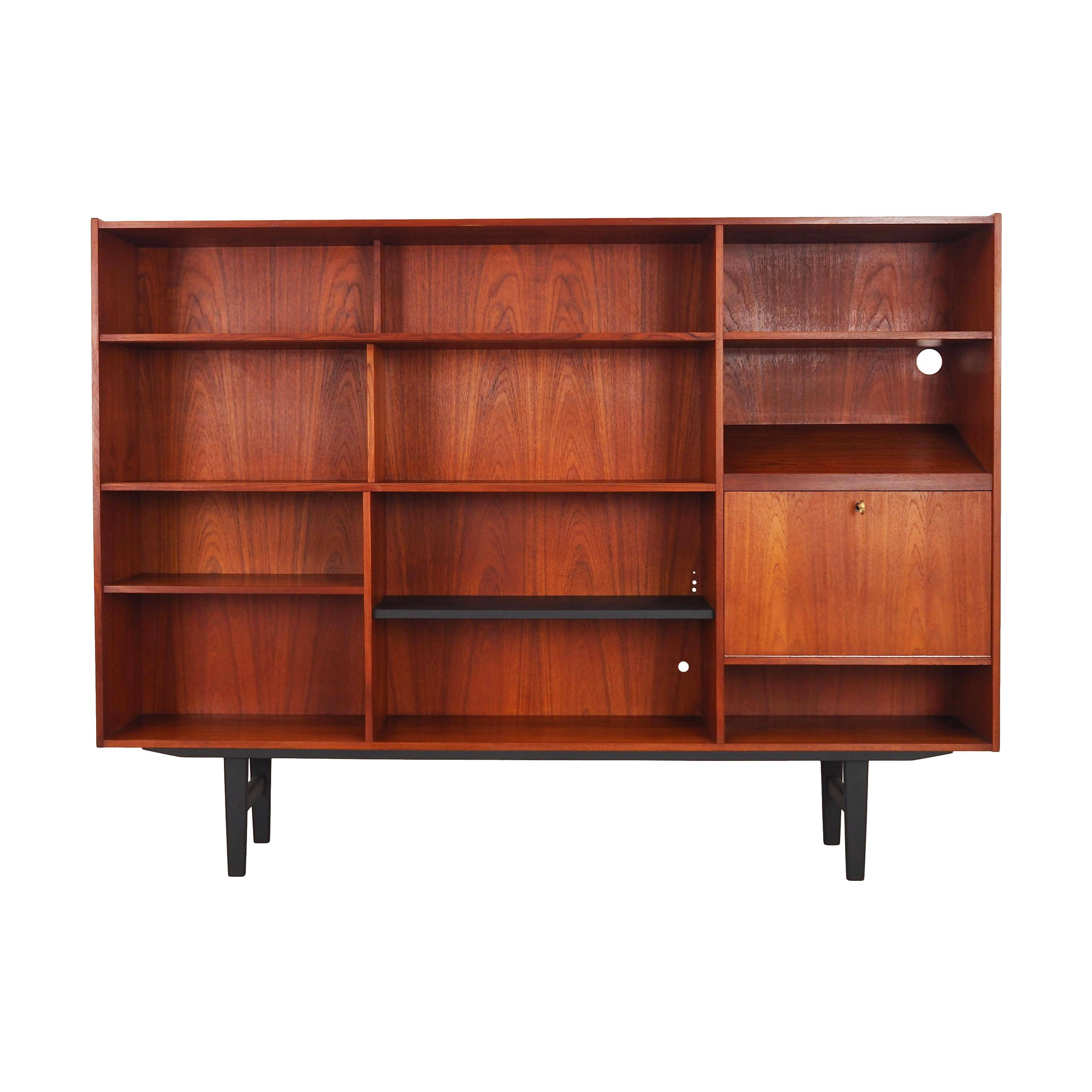 Teak bookcase, Danish design, 1970s, production: Denmark