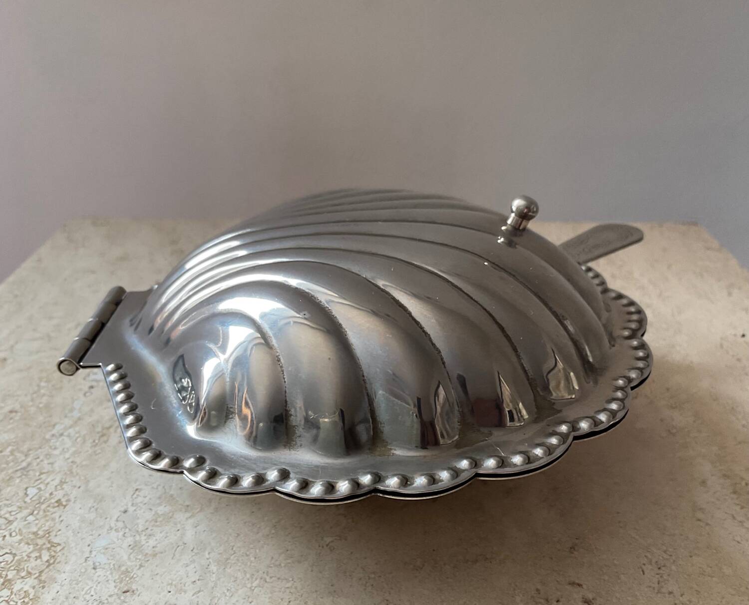 Vintage shell butter dish in silver metal