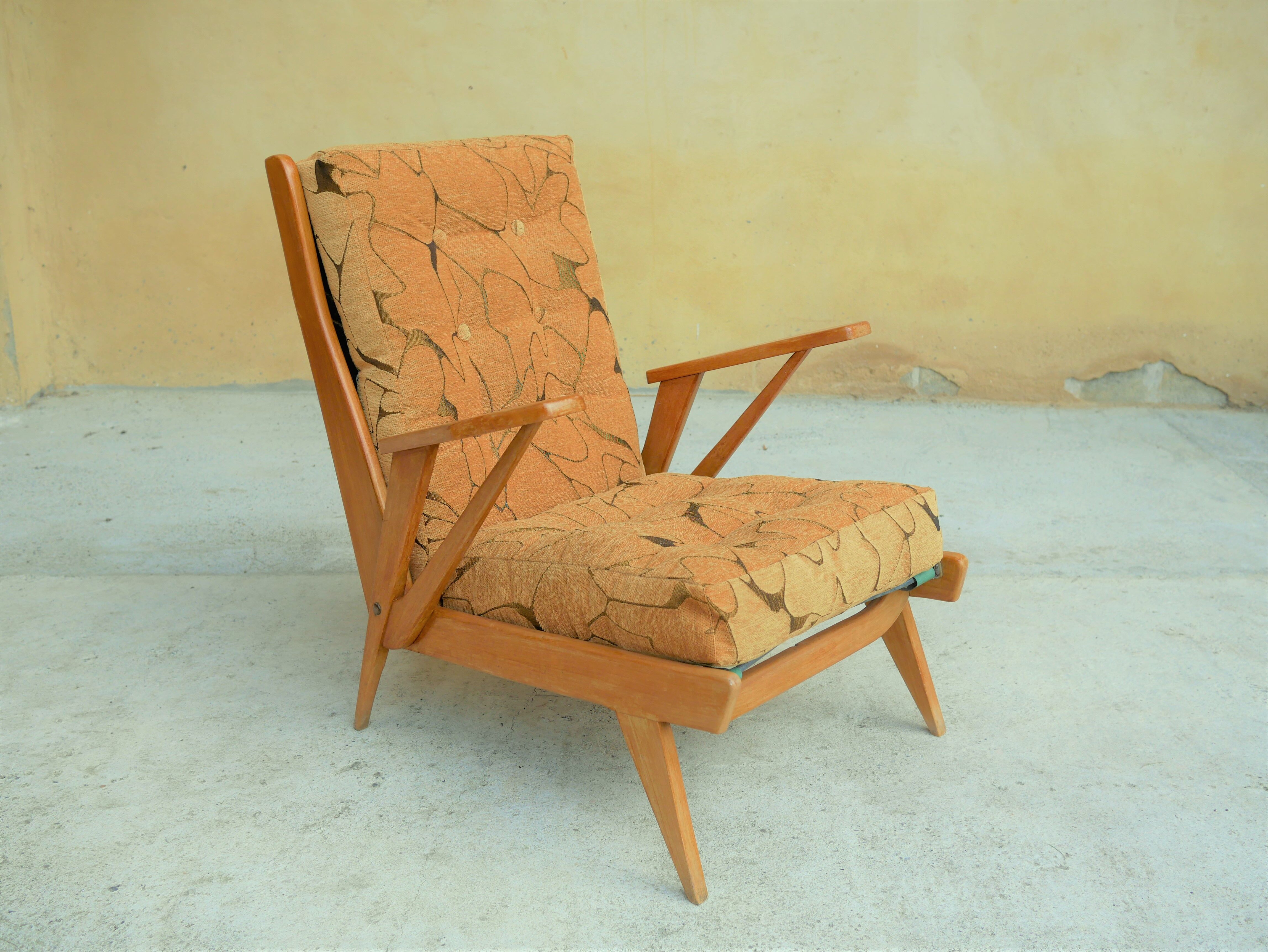 "FS 141" chair by Free-Span editions