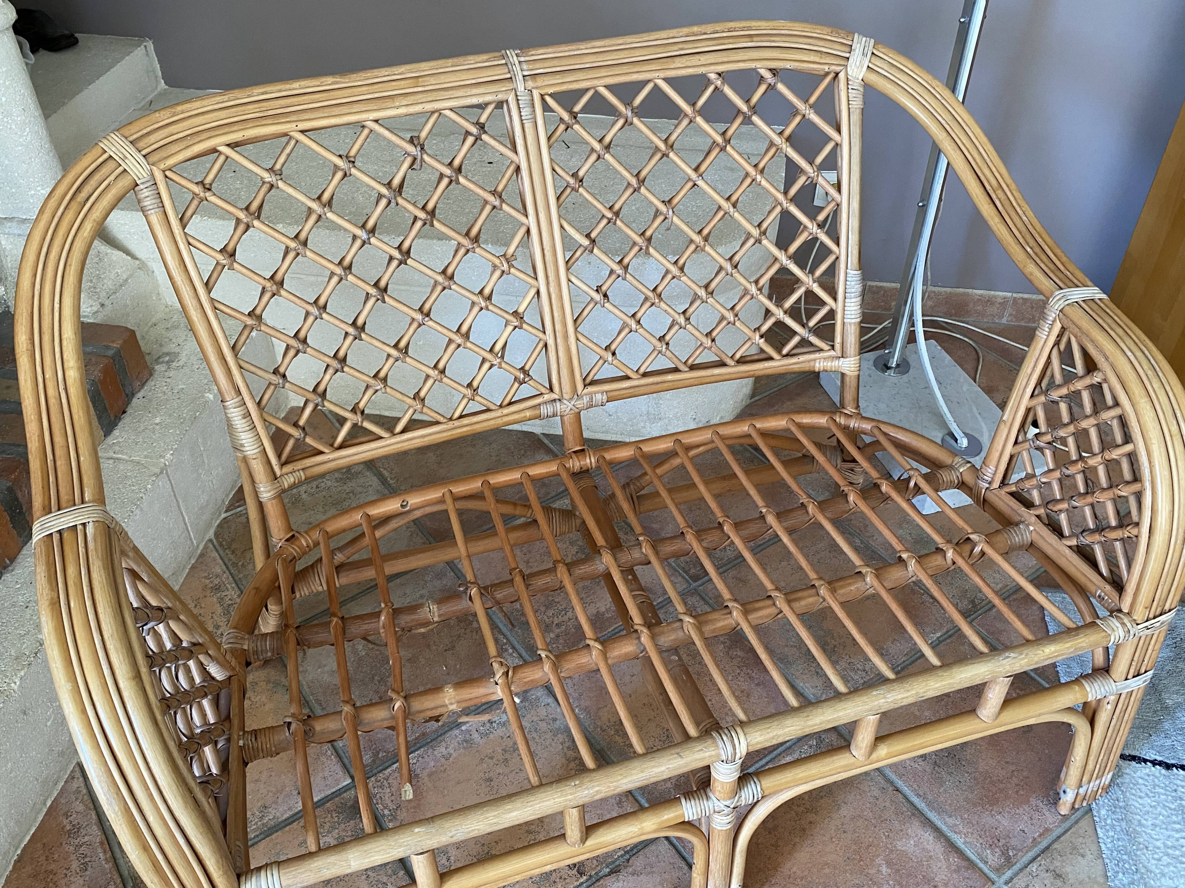 Arched rattan sofa 1970