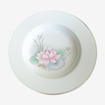 Plat de service en porcelaine signé Limoges france décor nénuphar rose