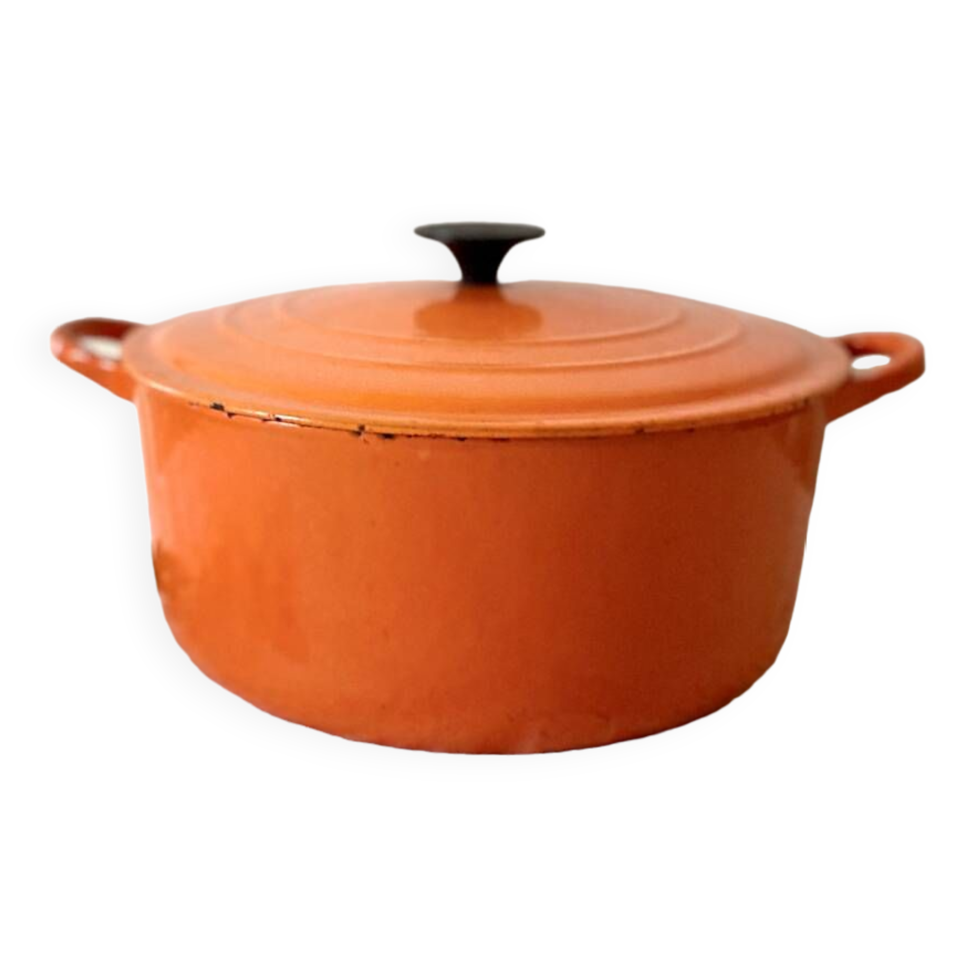 Le Creuset casserole dish in round enameled cast iron 26cm 4 L vintage orange