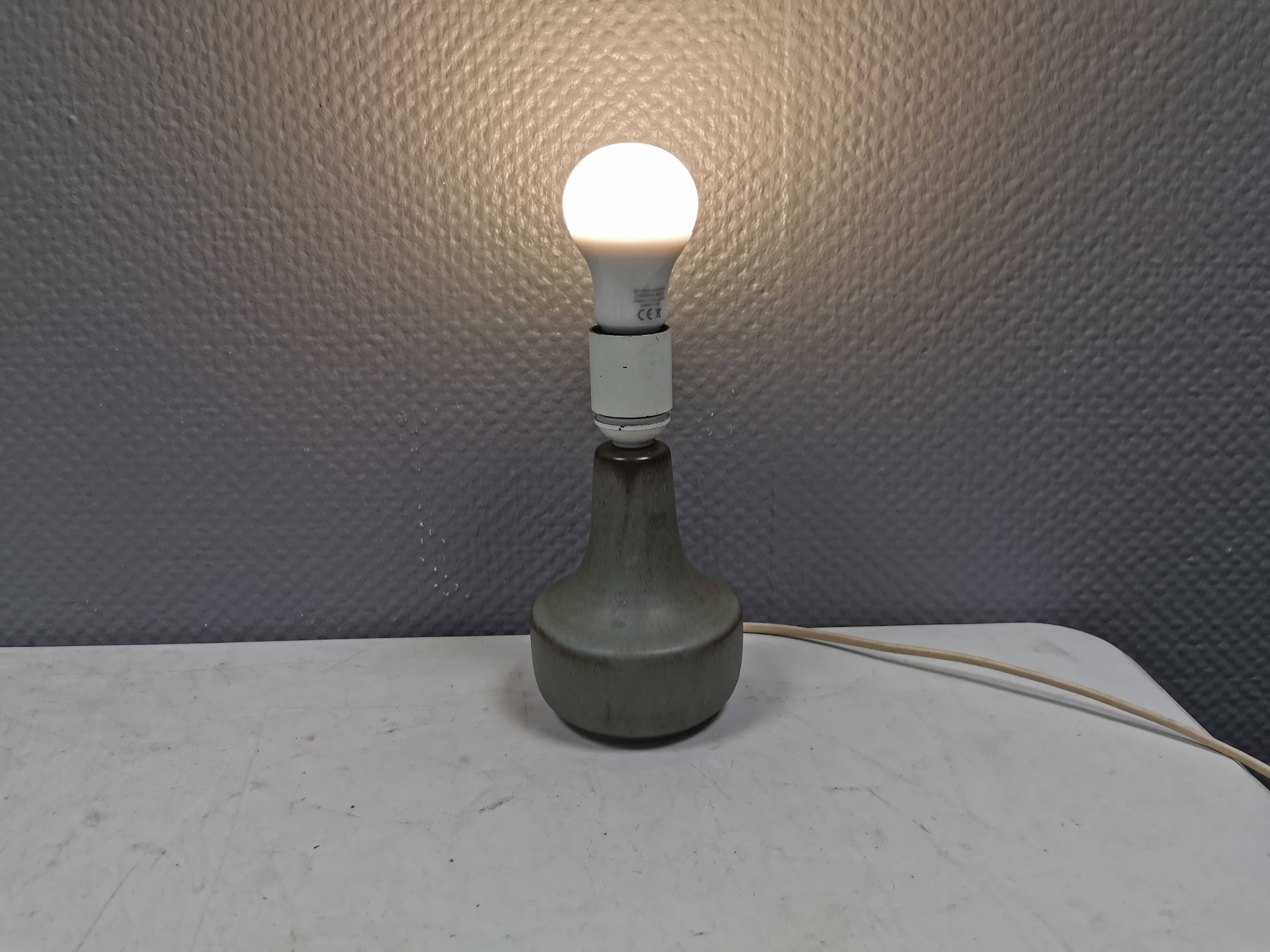 Small ceramic table lamp, Danish from the 1980s.