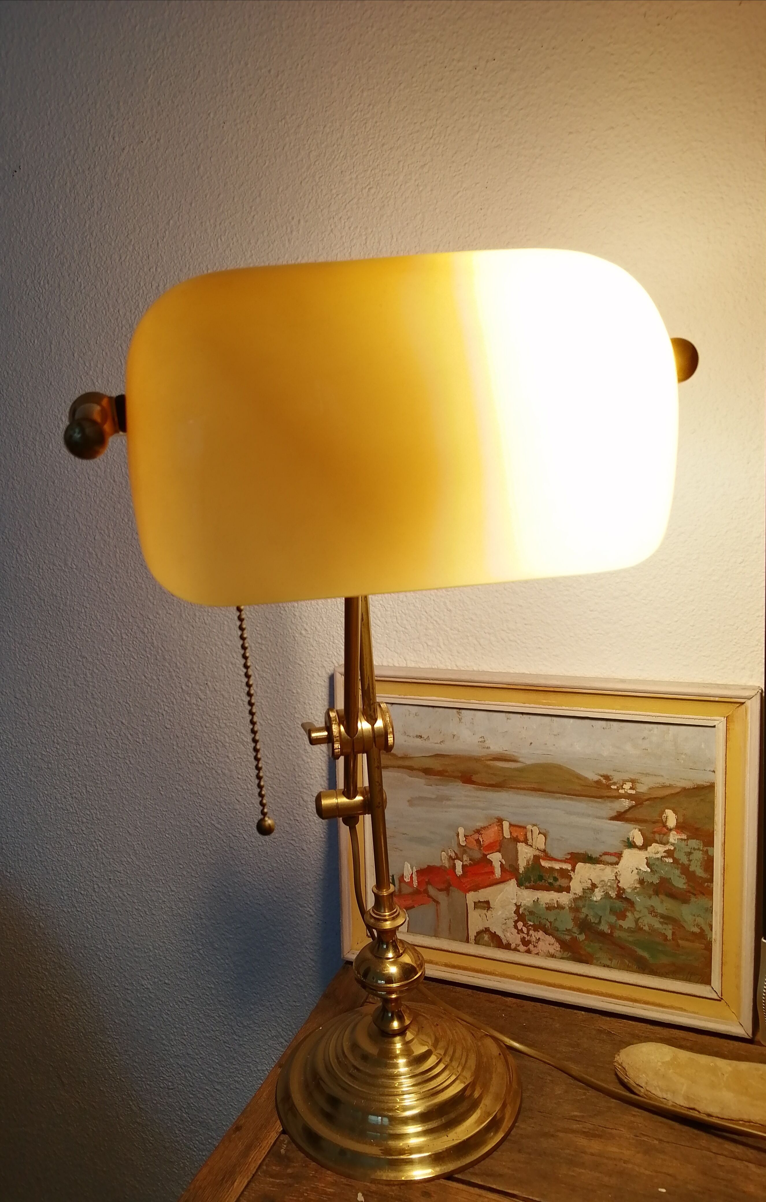 Bank lamp