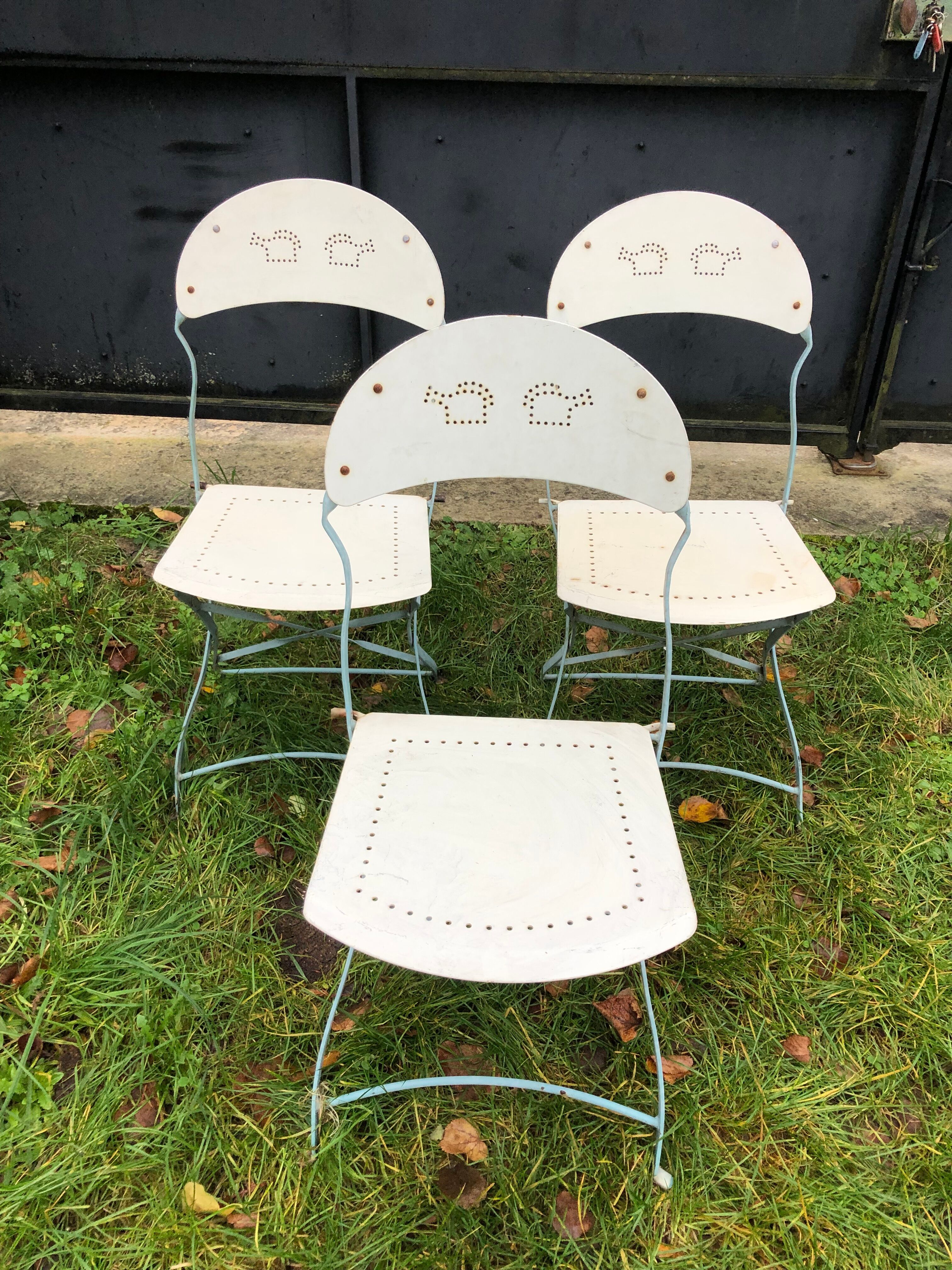 Metal folding garden chairs