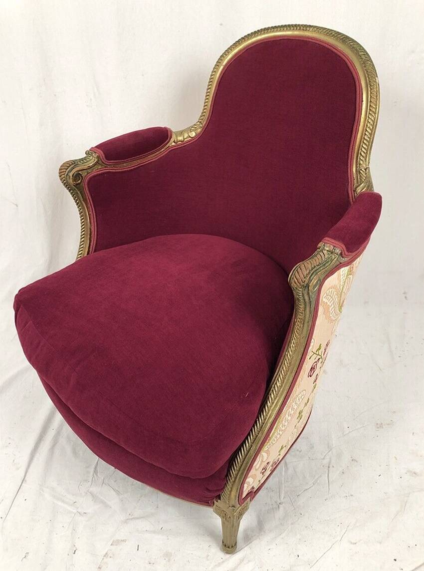 Bergère in gilded wood trimmed with fuchsia silk and velvet, art deco inspired by Louis XVI