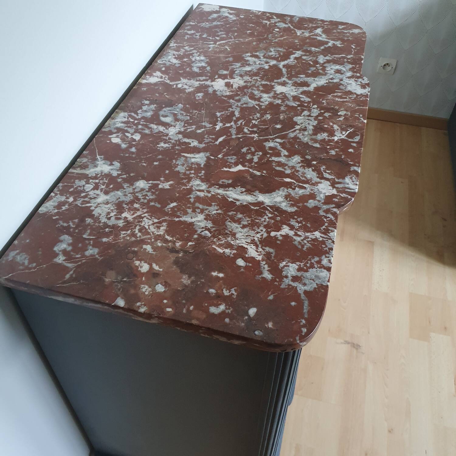 Chest of drawers with marble top