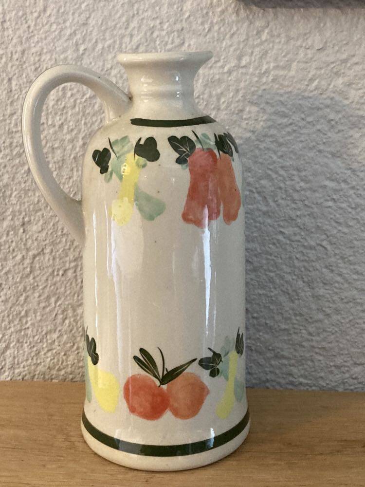 Pitcher bottle jug