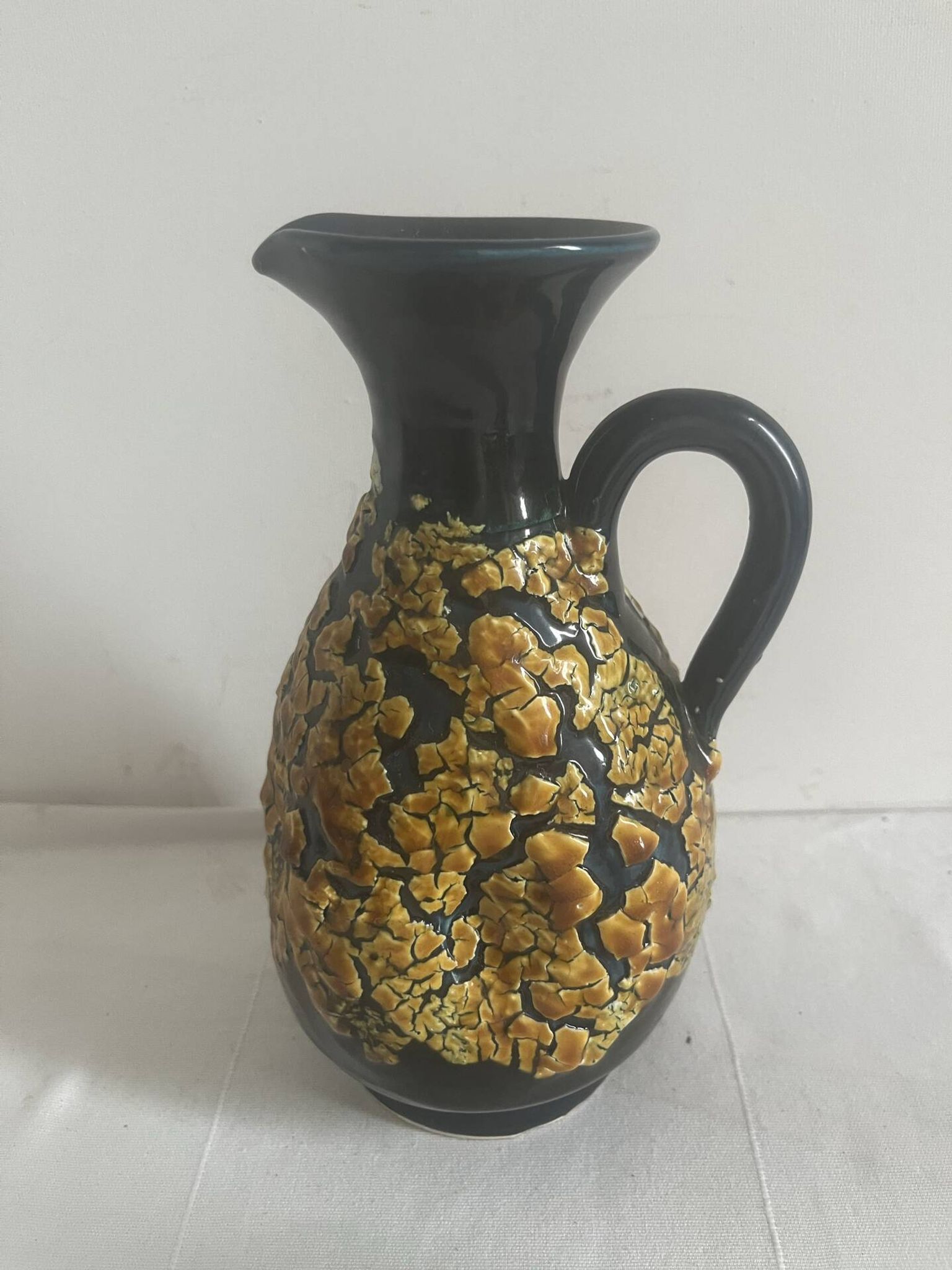 Pichet vase vintage fat lava Vallauris