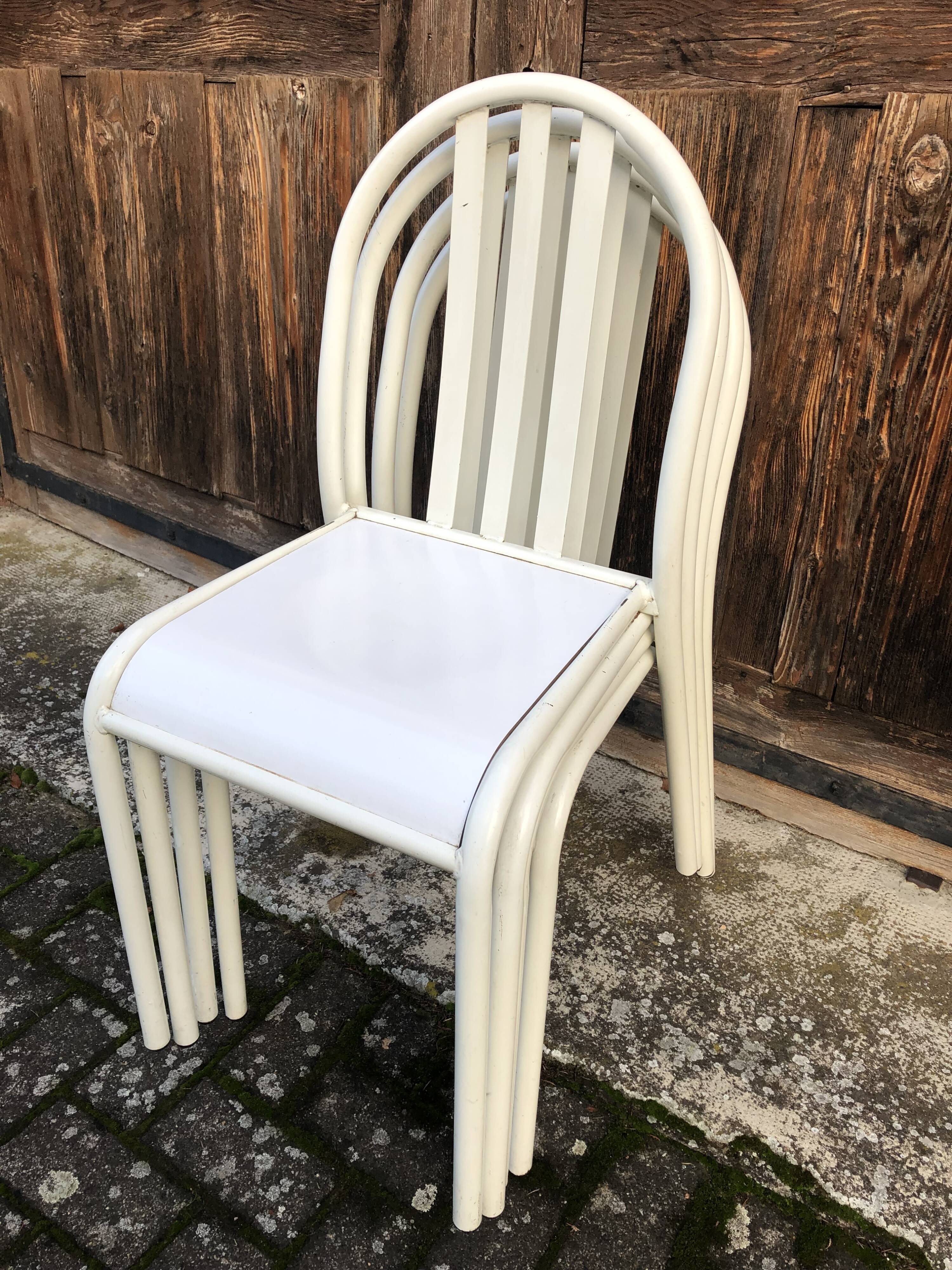 Lot 4 chairs Mallet-Stevens 60s white and wood-washed tube