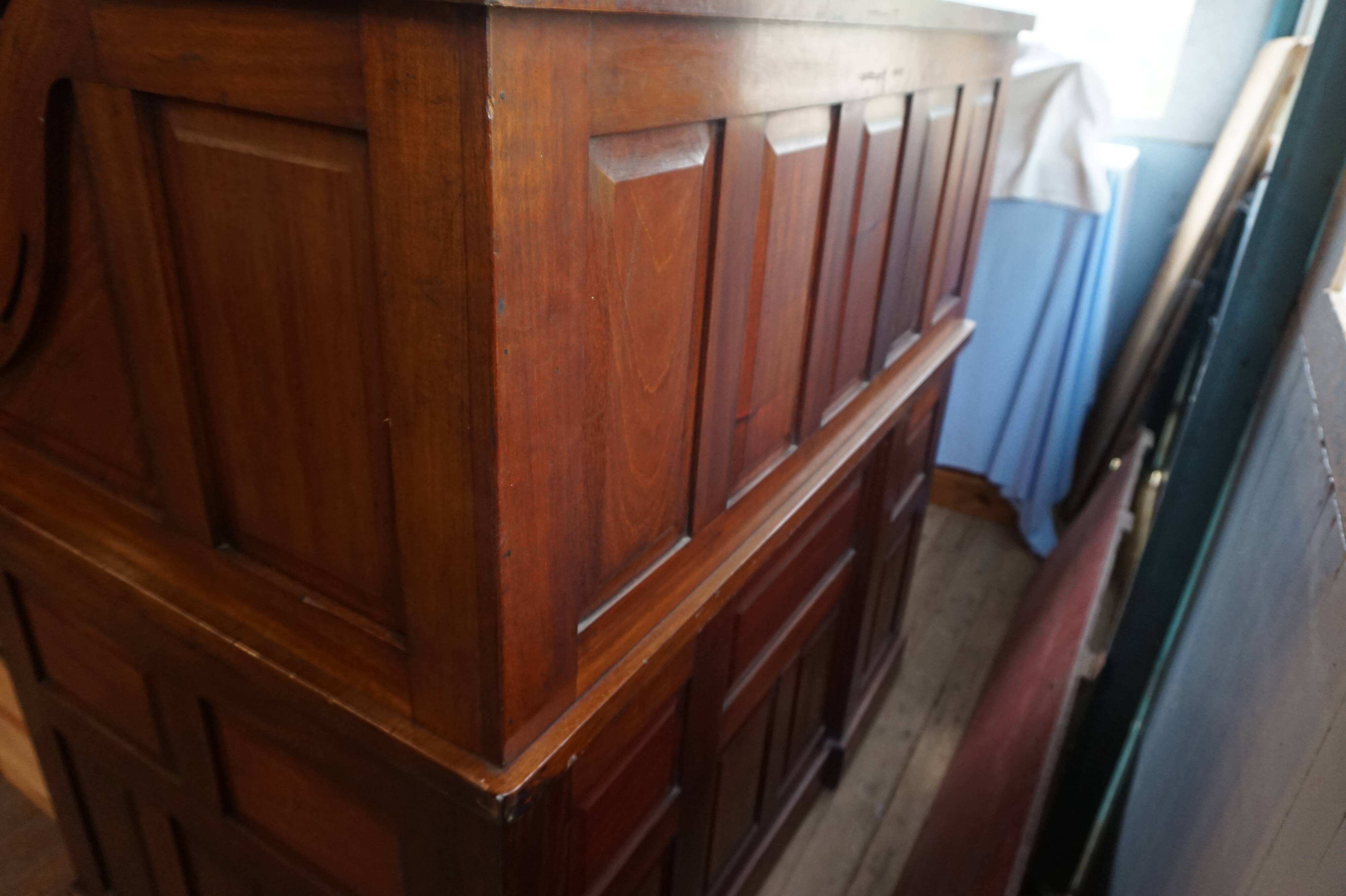 American curtain desk, 1900