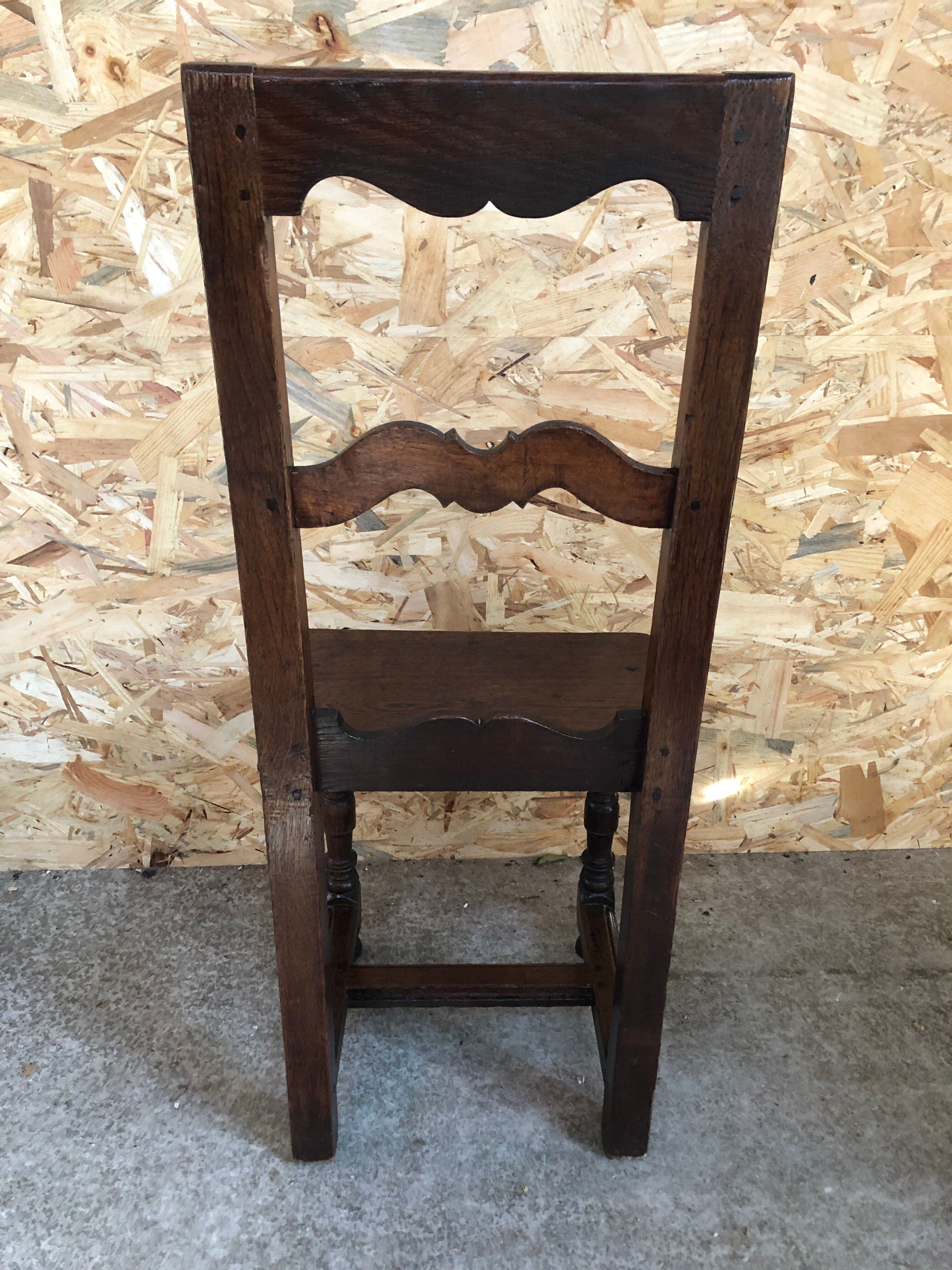 Old chair lorraine bois chevillé early XXth vintage