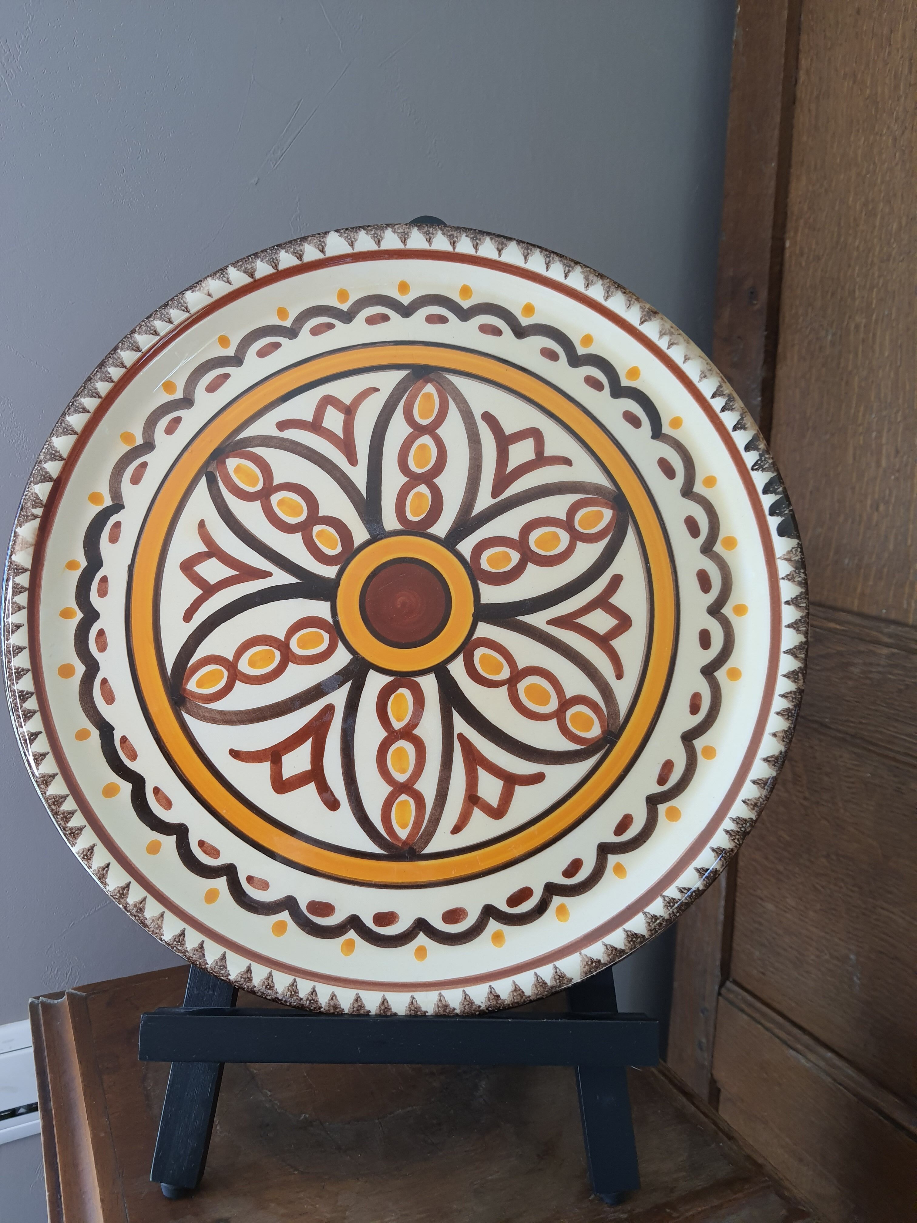 Vintage henriot quimper pie dish