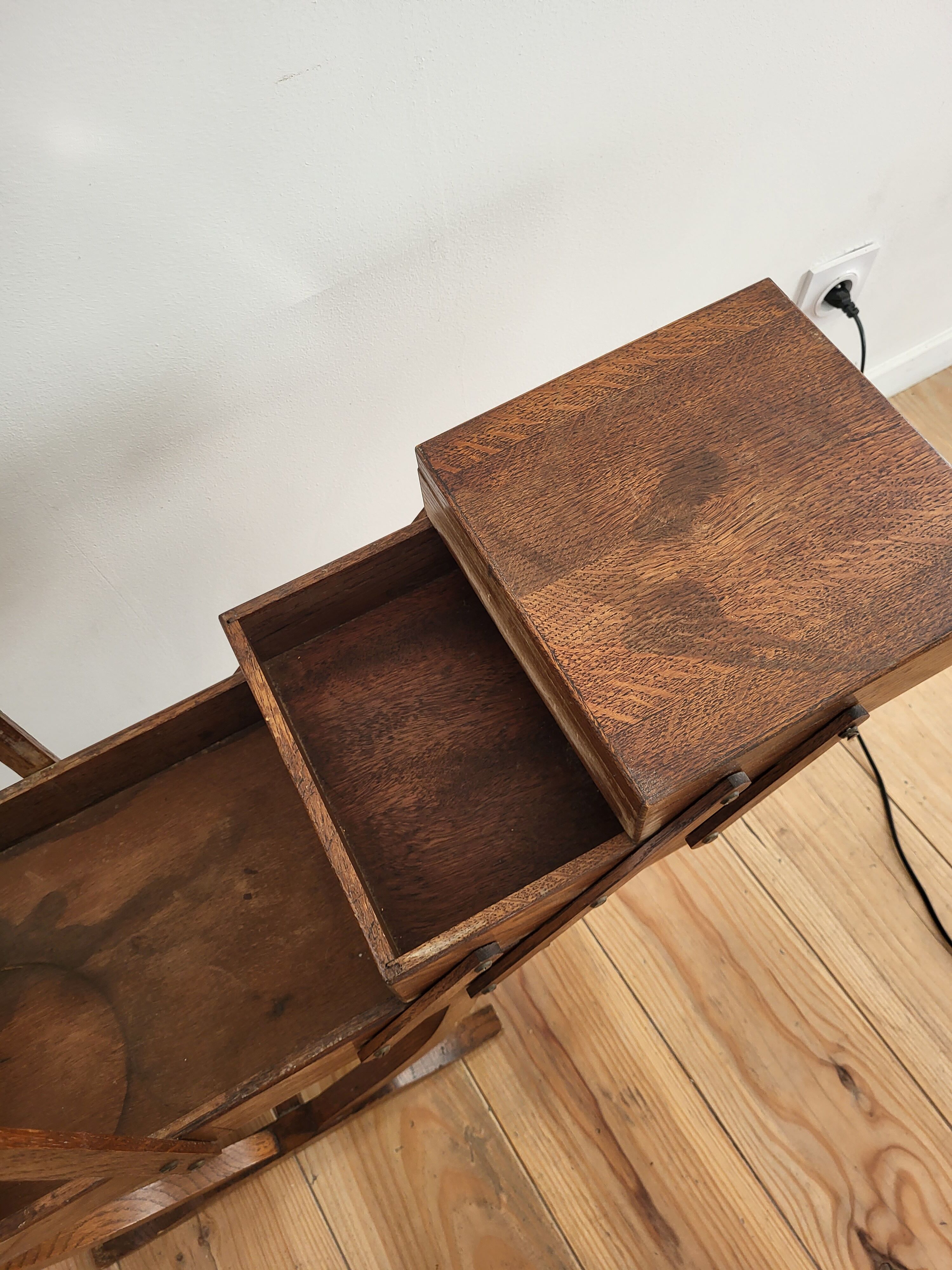 Wooden working table