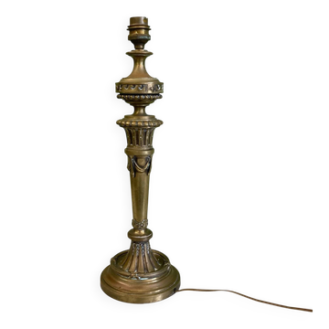 Large bronze lamp from the late 19th century. Torch table lamp.