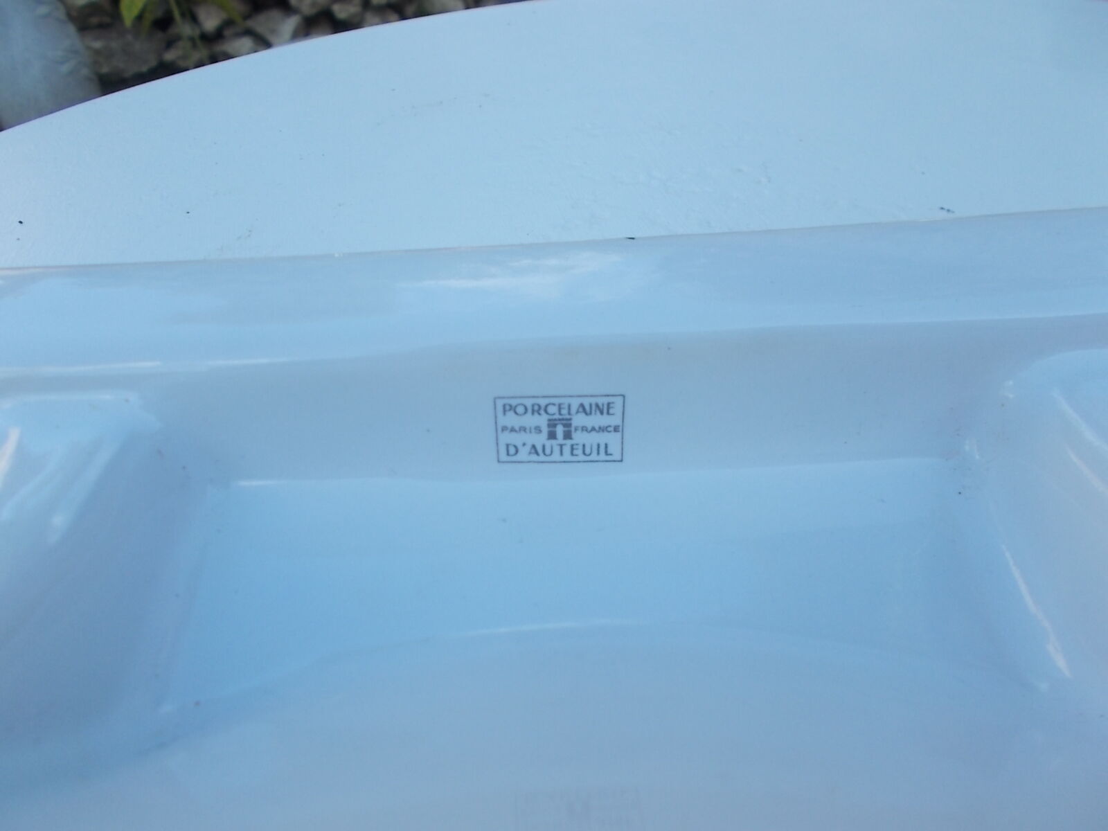 Auteuil porcelain shelf