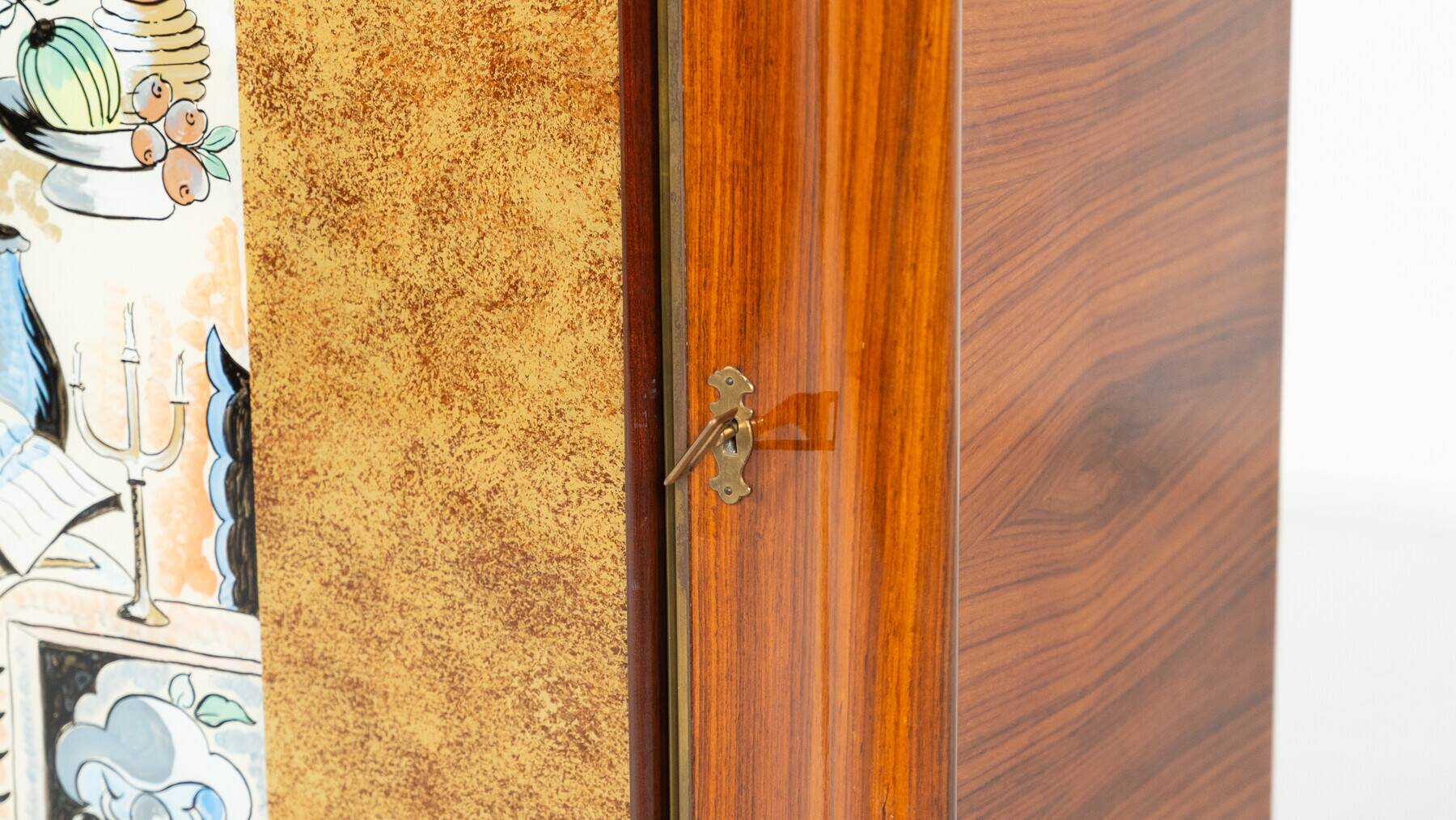 Mid-century modern bar cabinet by Paolo Buffa, 1950s.