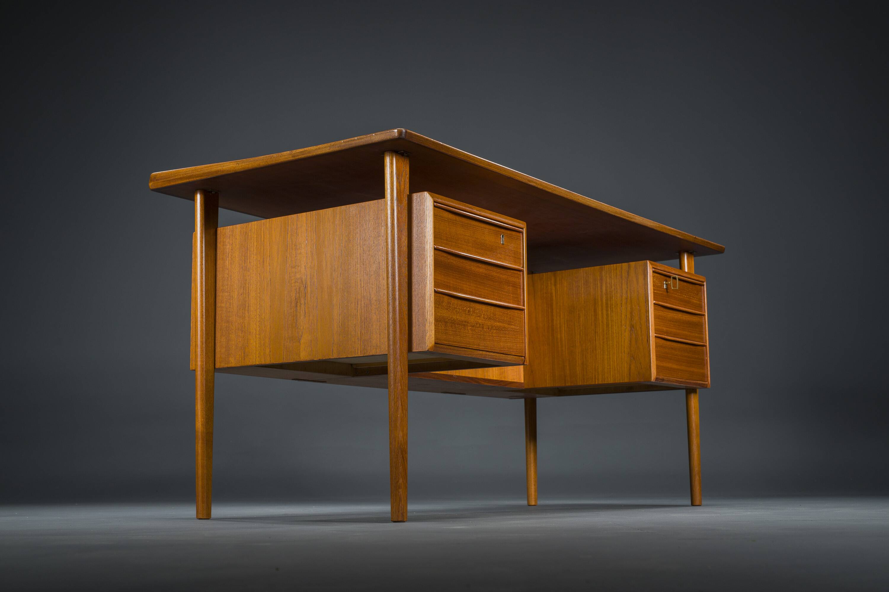Danish Teak Desk by Peter Lovig Nielsen for Hedensted Mobelfabrik, 1960s