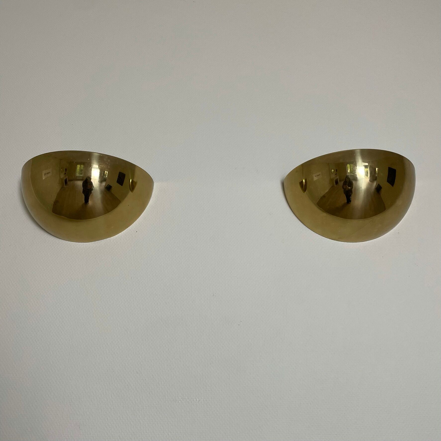Wall lamps