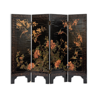 Chinese screen with 4 shutters