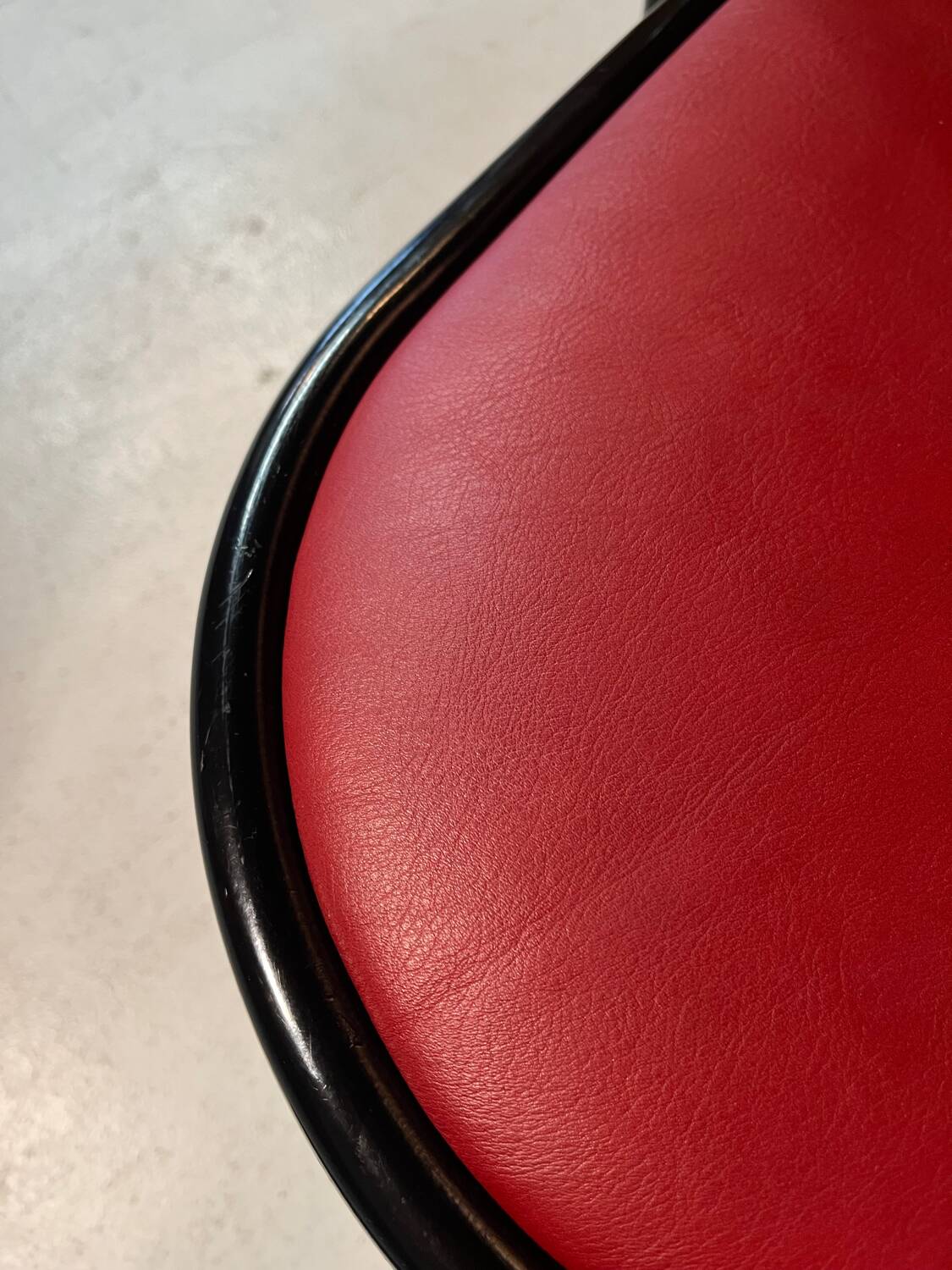 4 leather and steel chairs, designed by Robert Mallet-Stevens